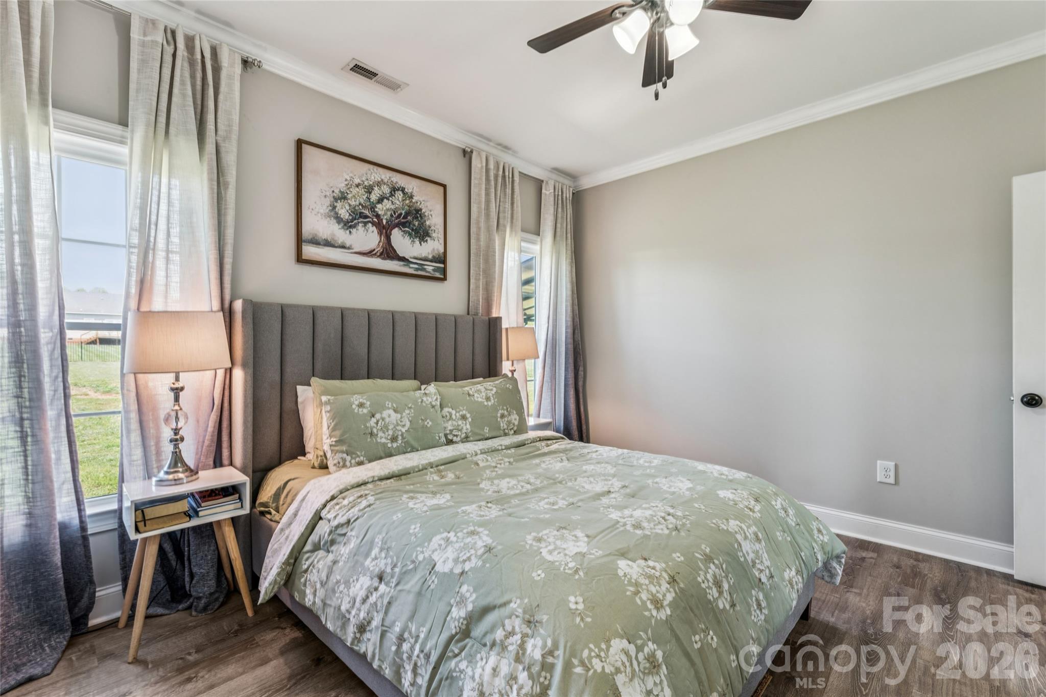 105 E Dundee Court Property Photo 28