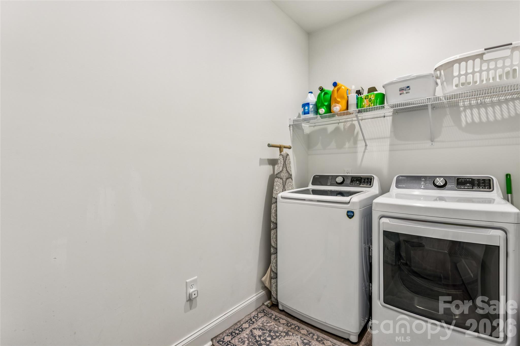105 E Dundee Court Property Photo 29