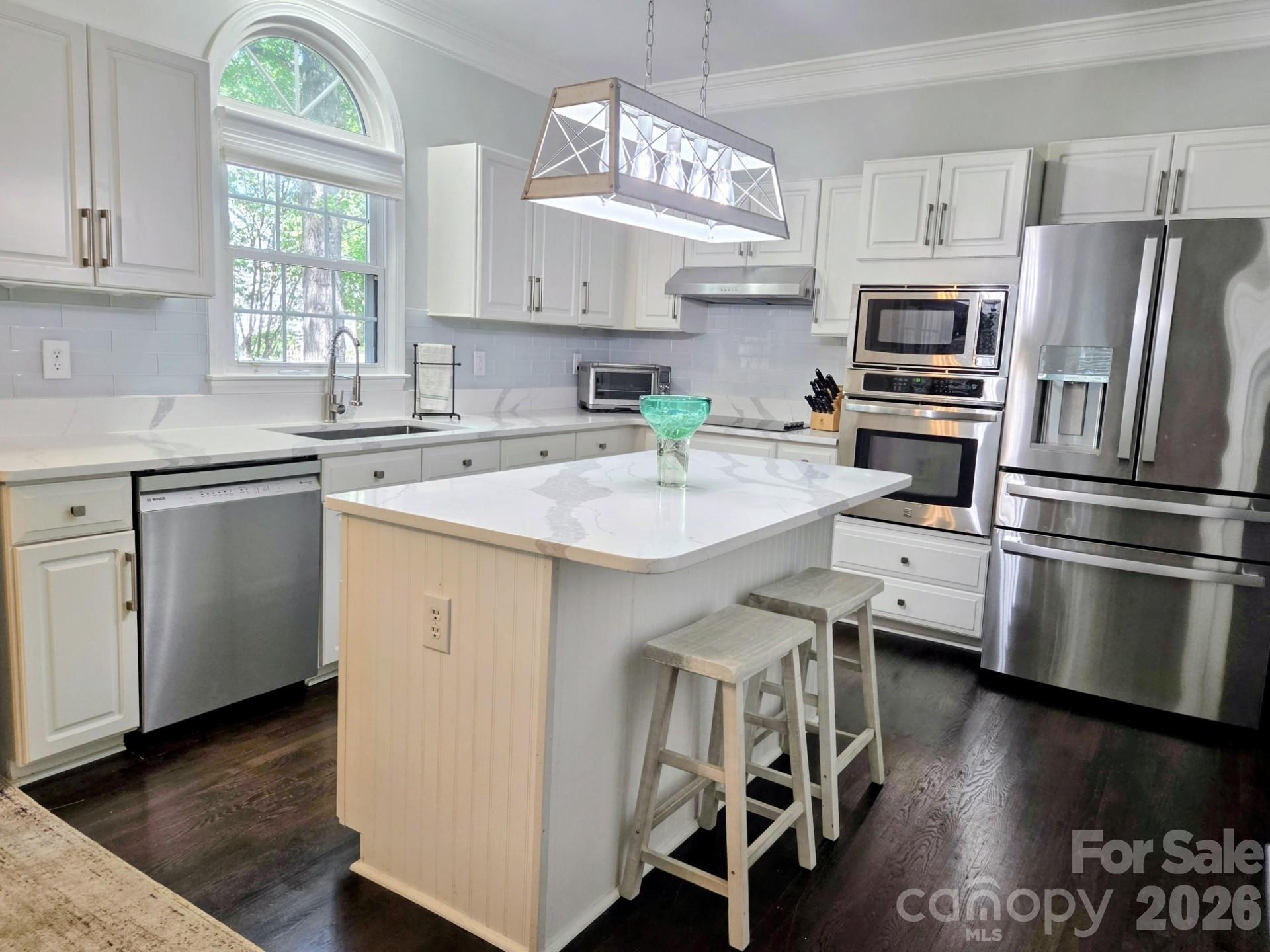 9234 Brechin Drive Property Photo 1