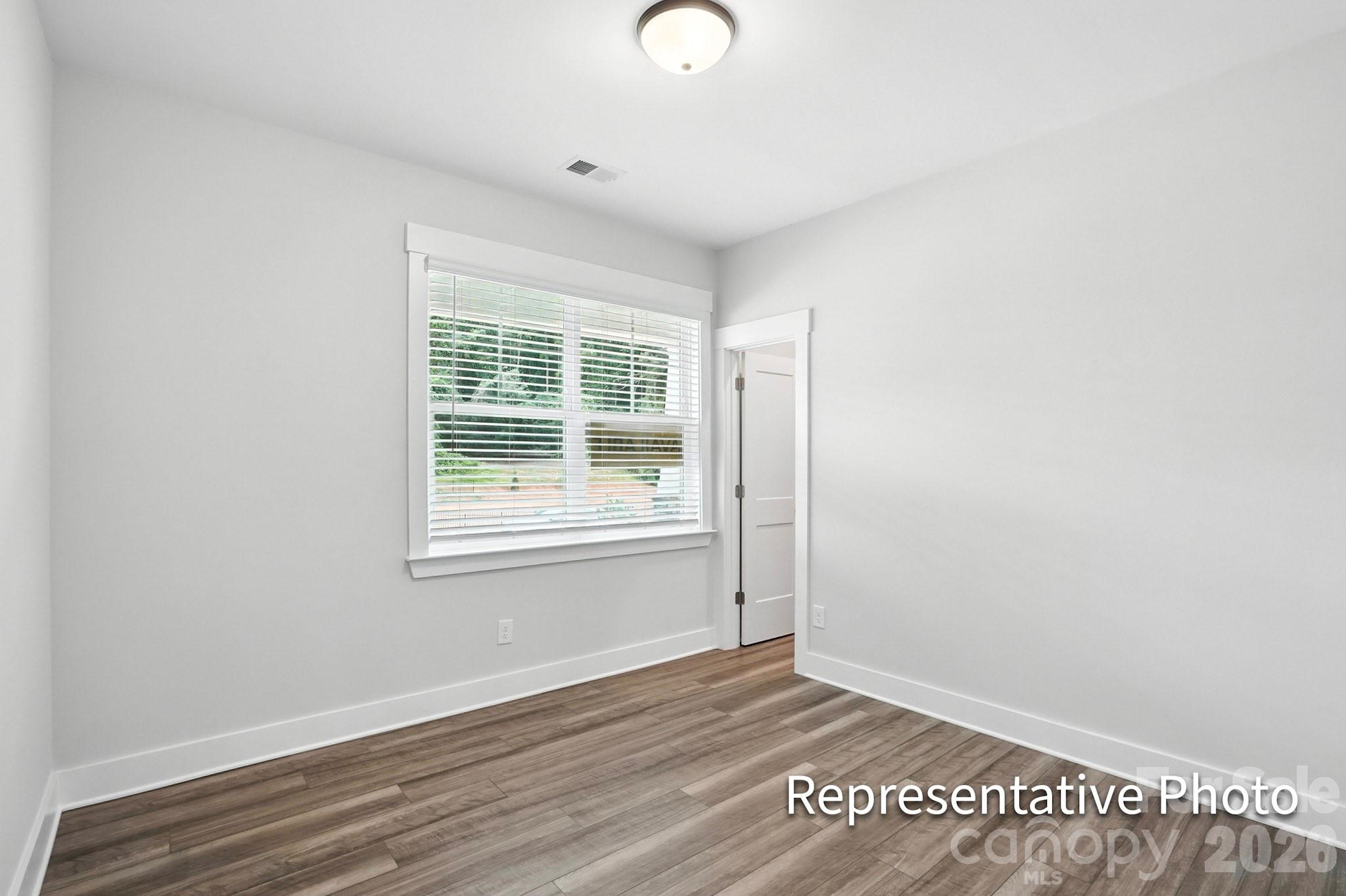 2042 Mantle Ridge Drive Property Photo 18