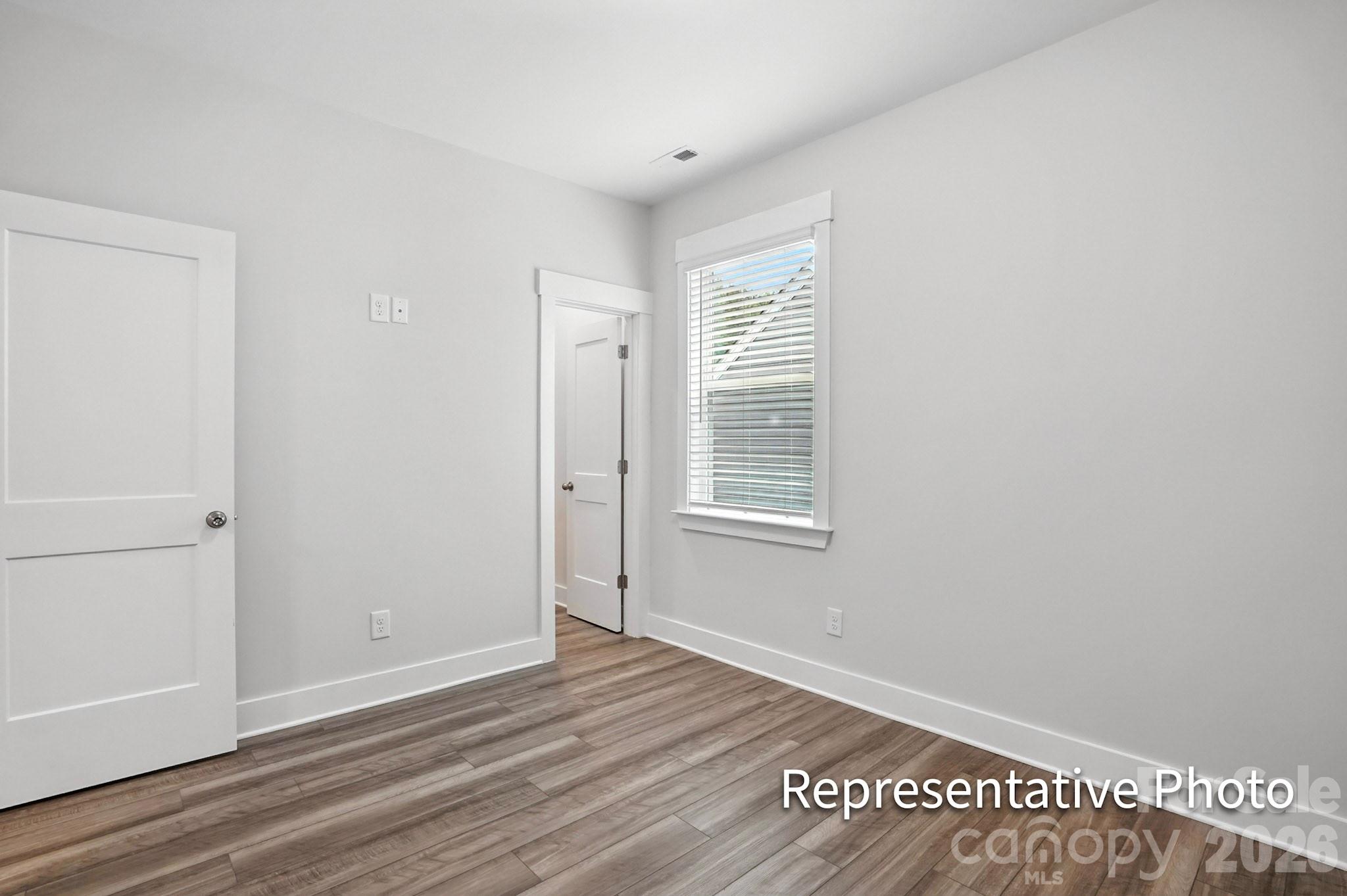 2042 Mantle Ridge Drive Property Photo 24
