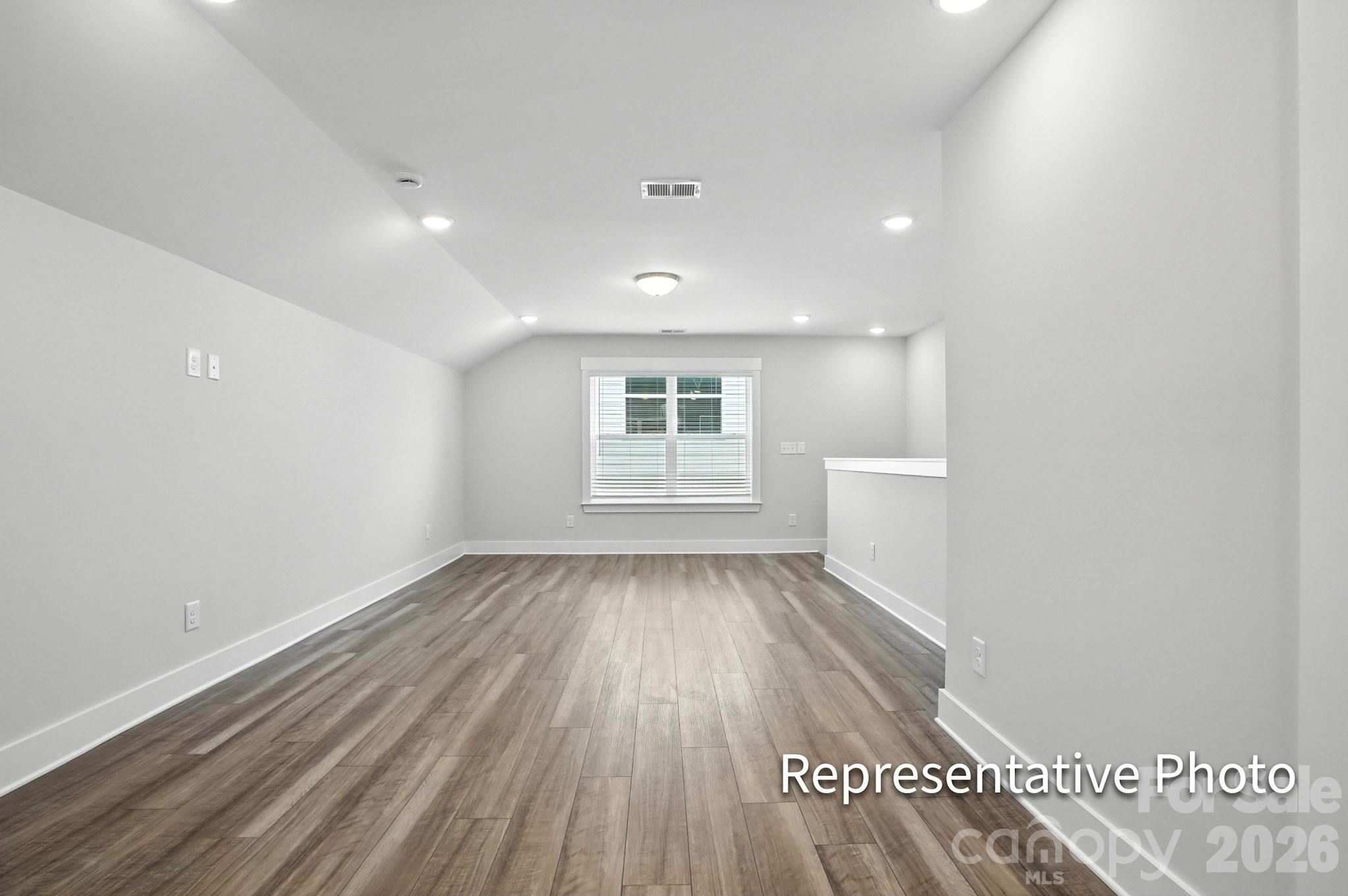 2042 Mantle Ridge Drive Property Photo 32