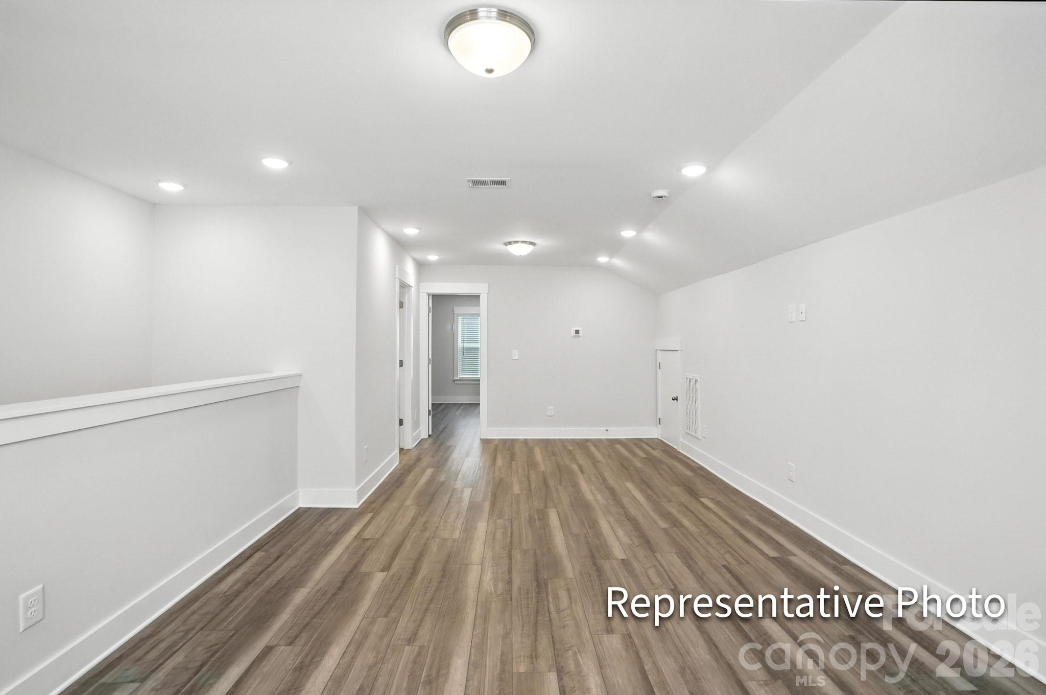 2042 Mantle Ridge Drive Property Photo 37