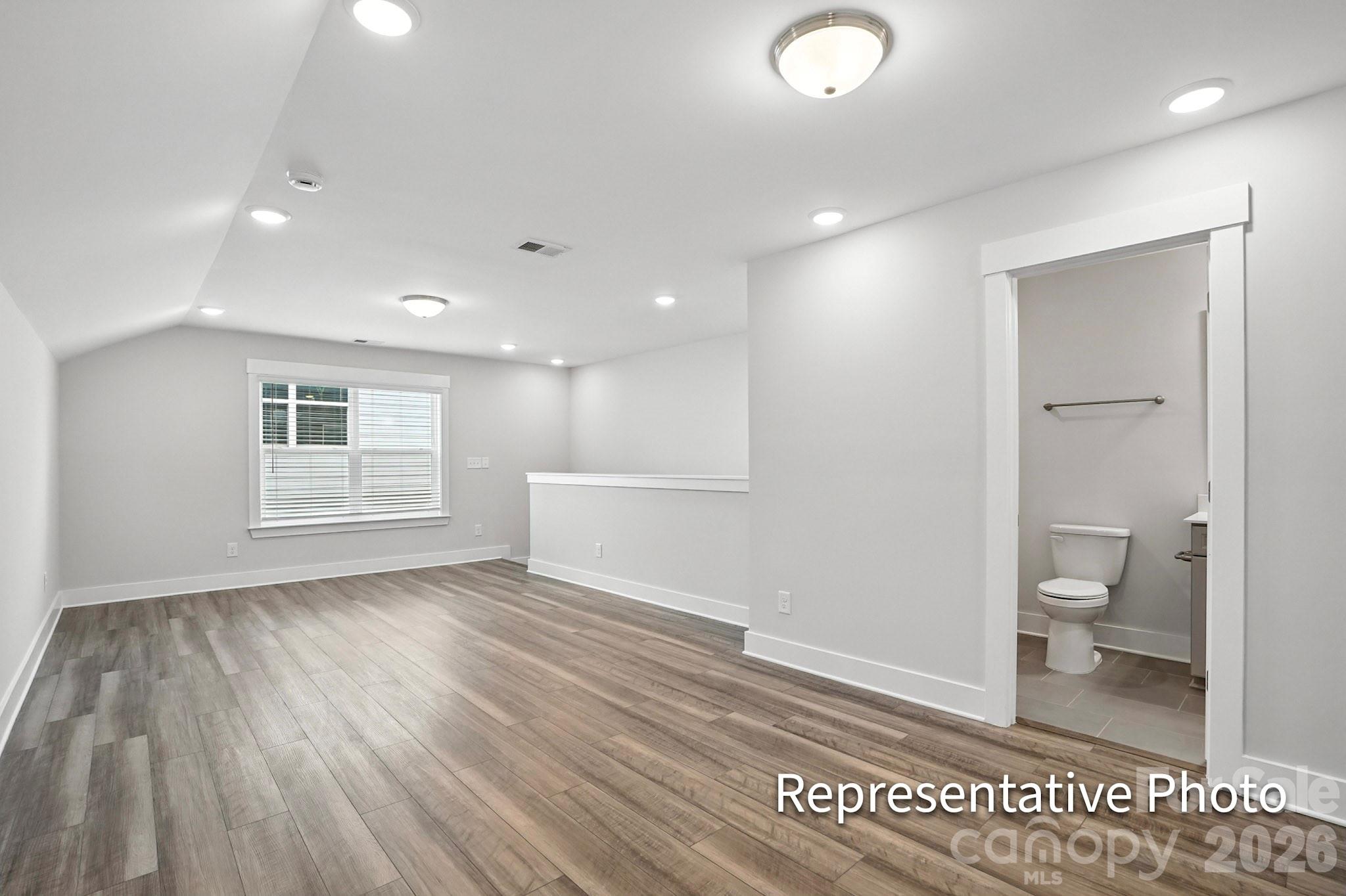 2042 Mantle Ridge Drive Property Photo 38