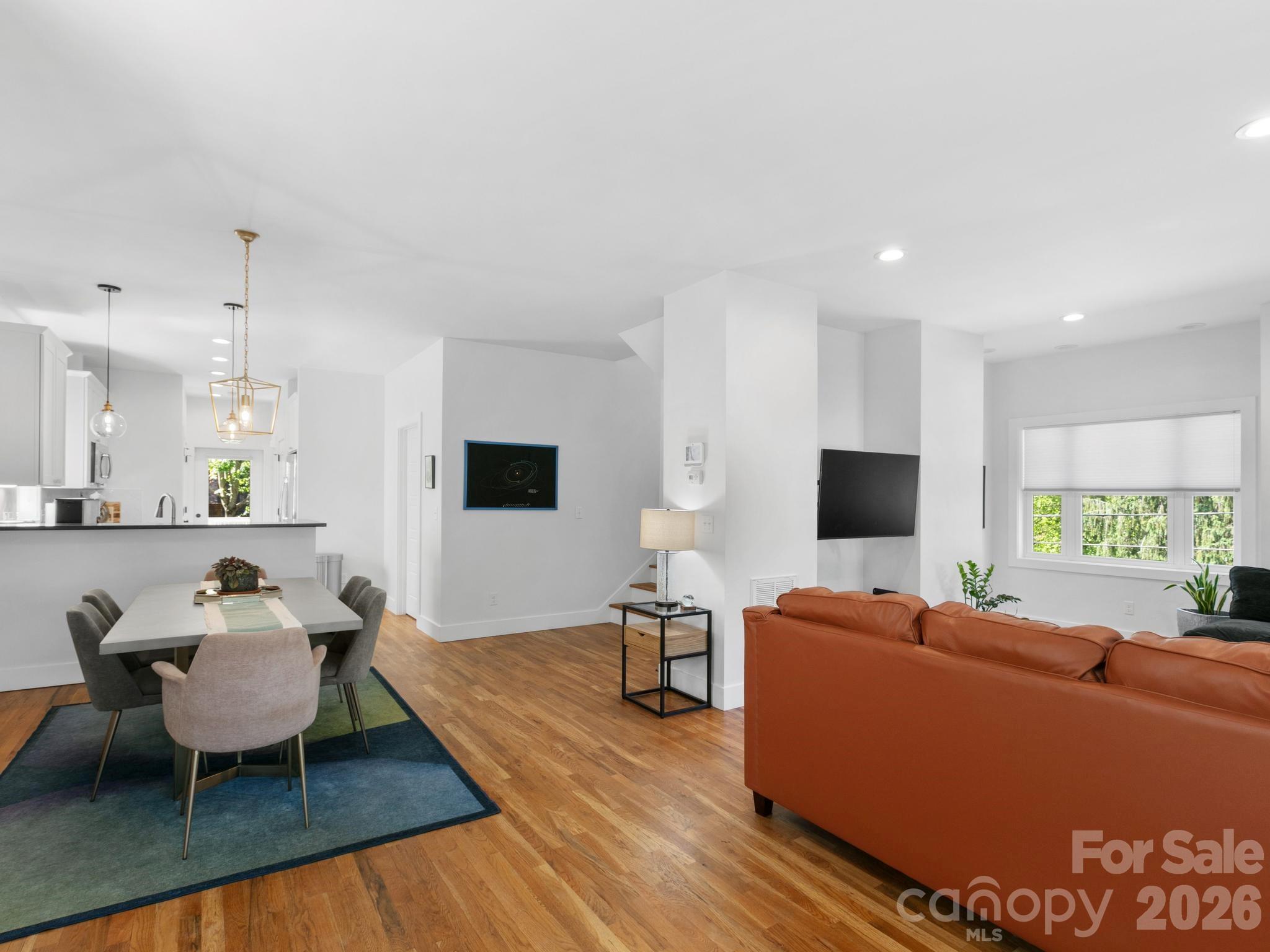 46 Rumbough Place Property Photo 3