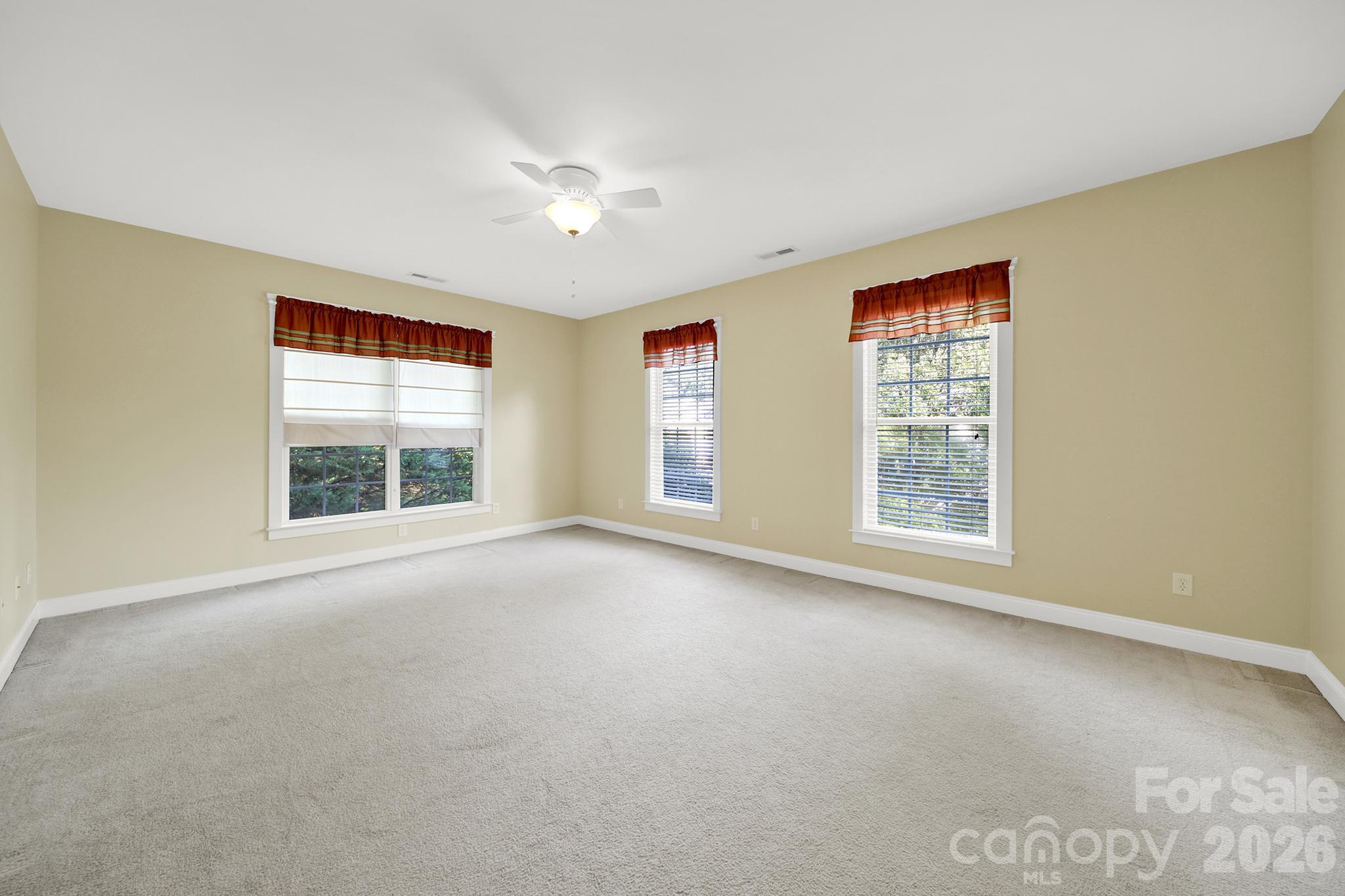 1512 Calvin Hal Road Property Photo 24