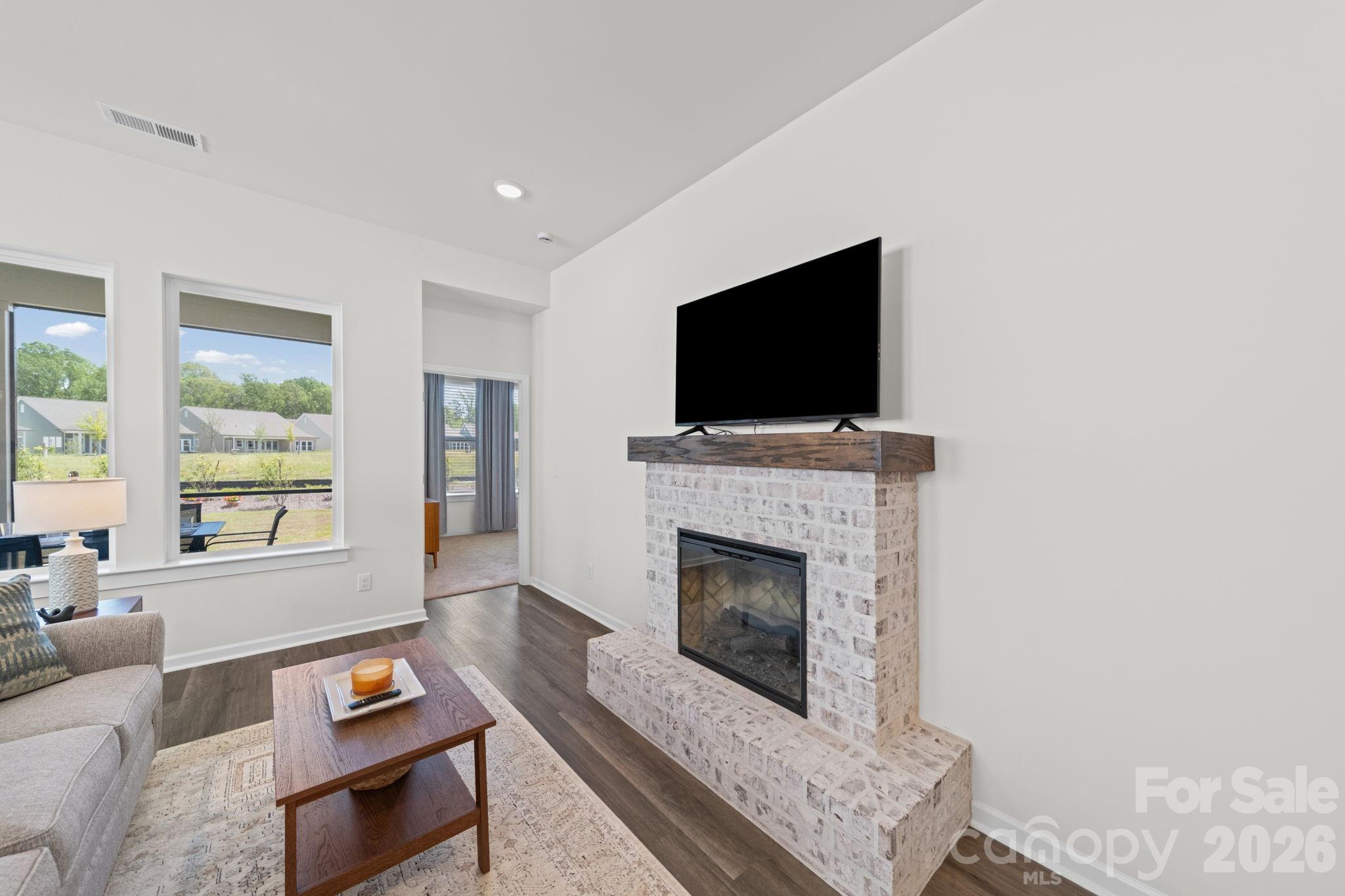 1133 Idyllic Lane Property Photo 10