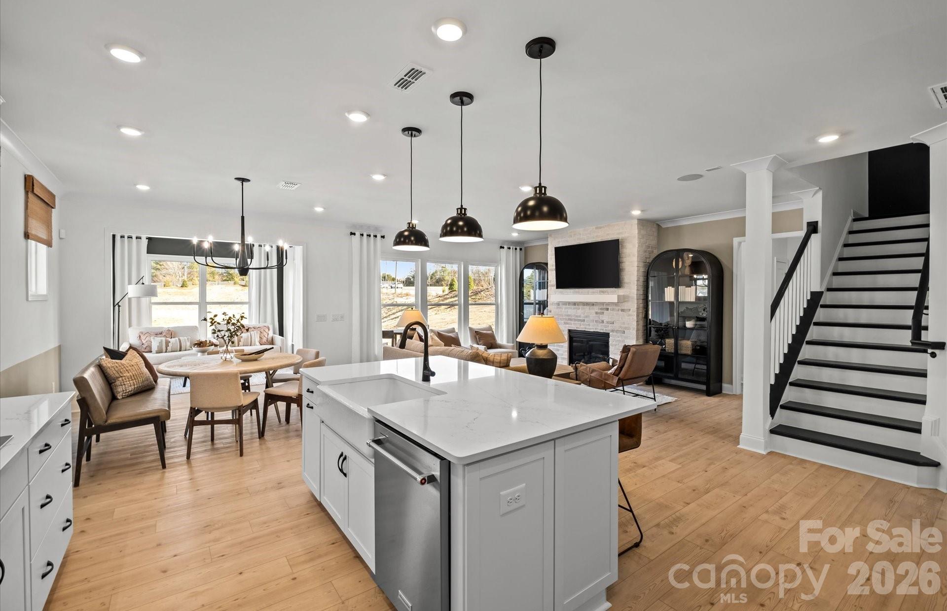 9355 Moss Plantation Avenue Property Photo 12
