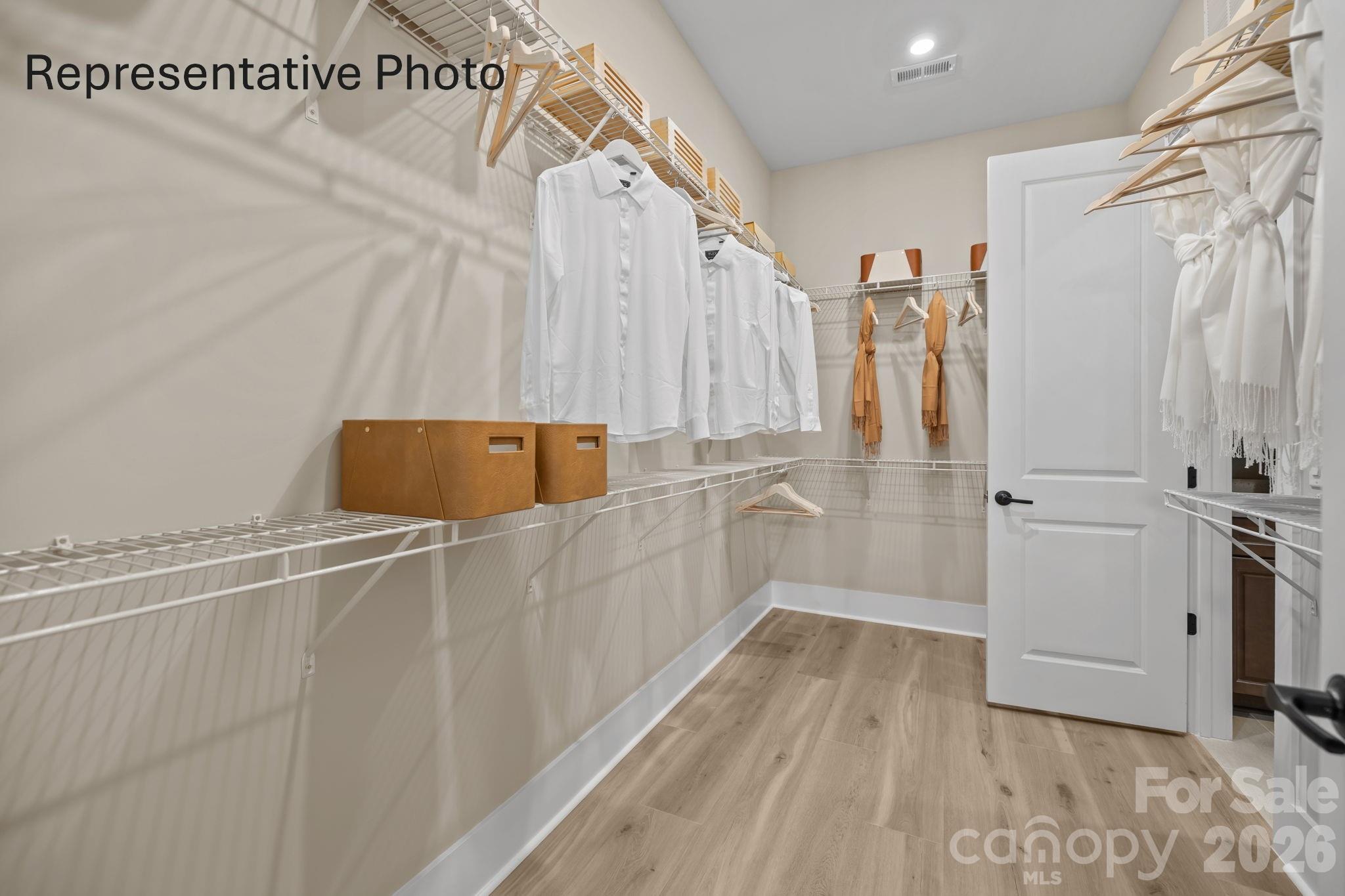 1550 Twin Leaf Road Property Photo 14