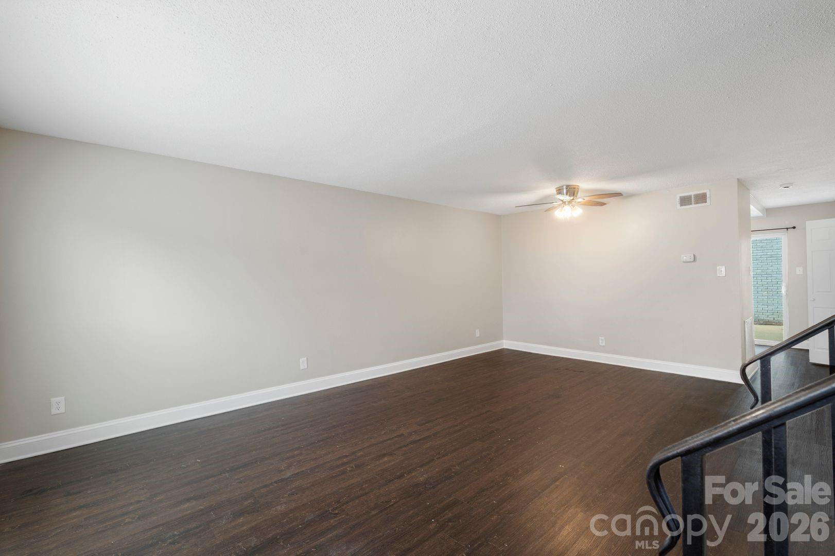 309 Union Avenue Property Photo 11
