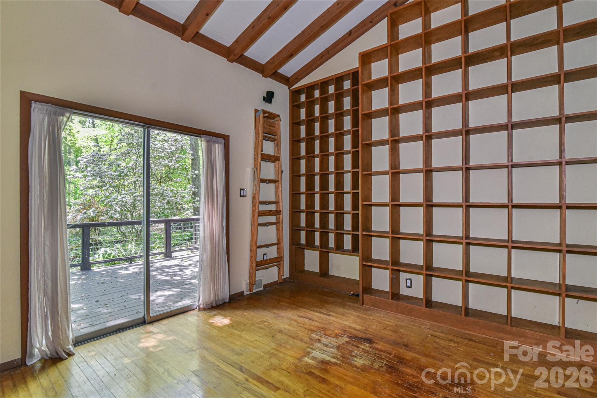 1 Hillcrest Lane Property Photo 11