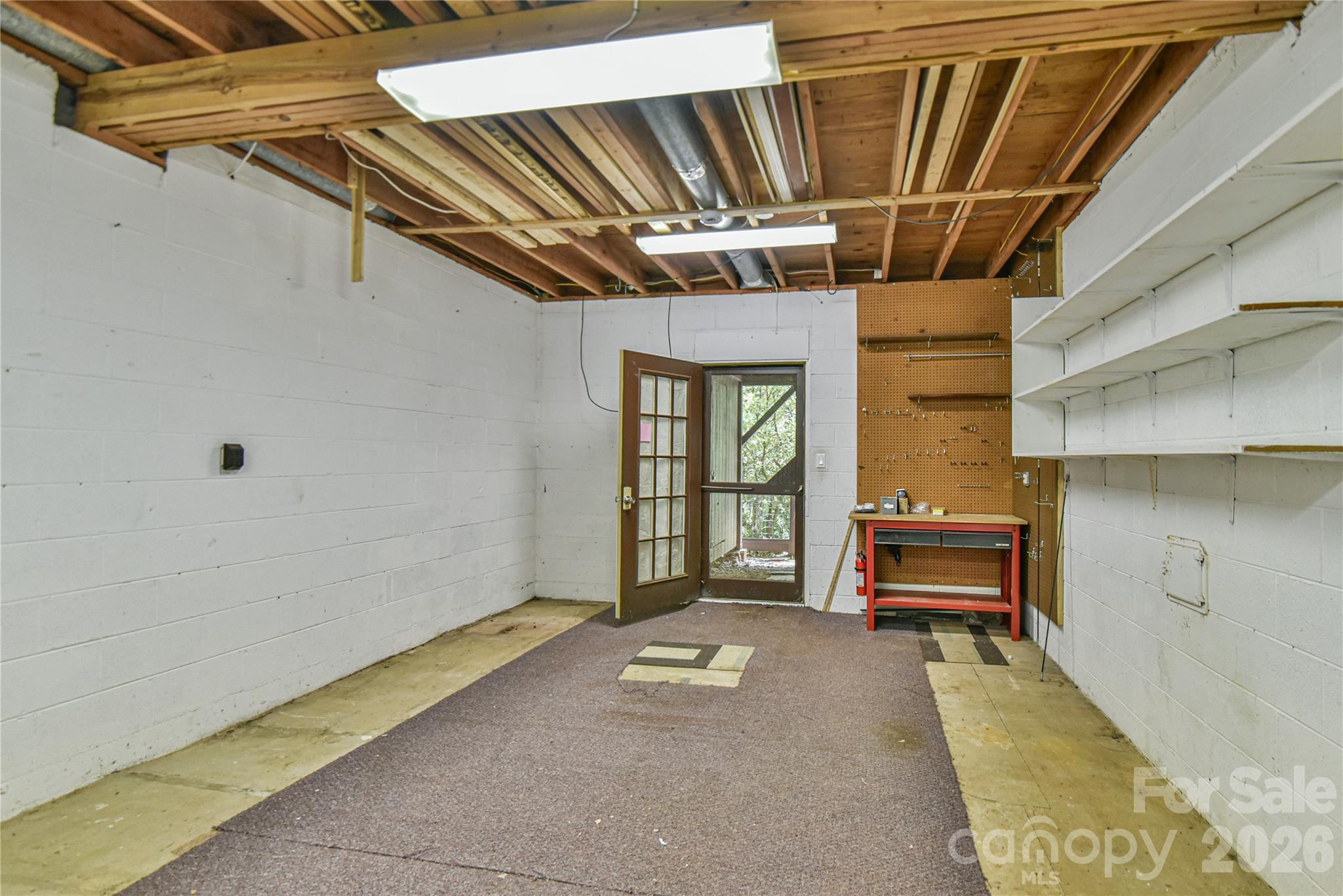 1 Hillcrest Lane Property Photo 31