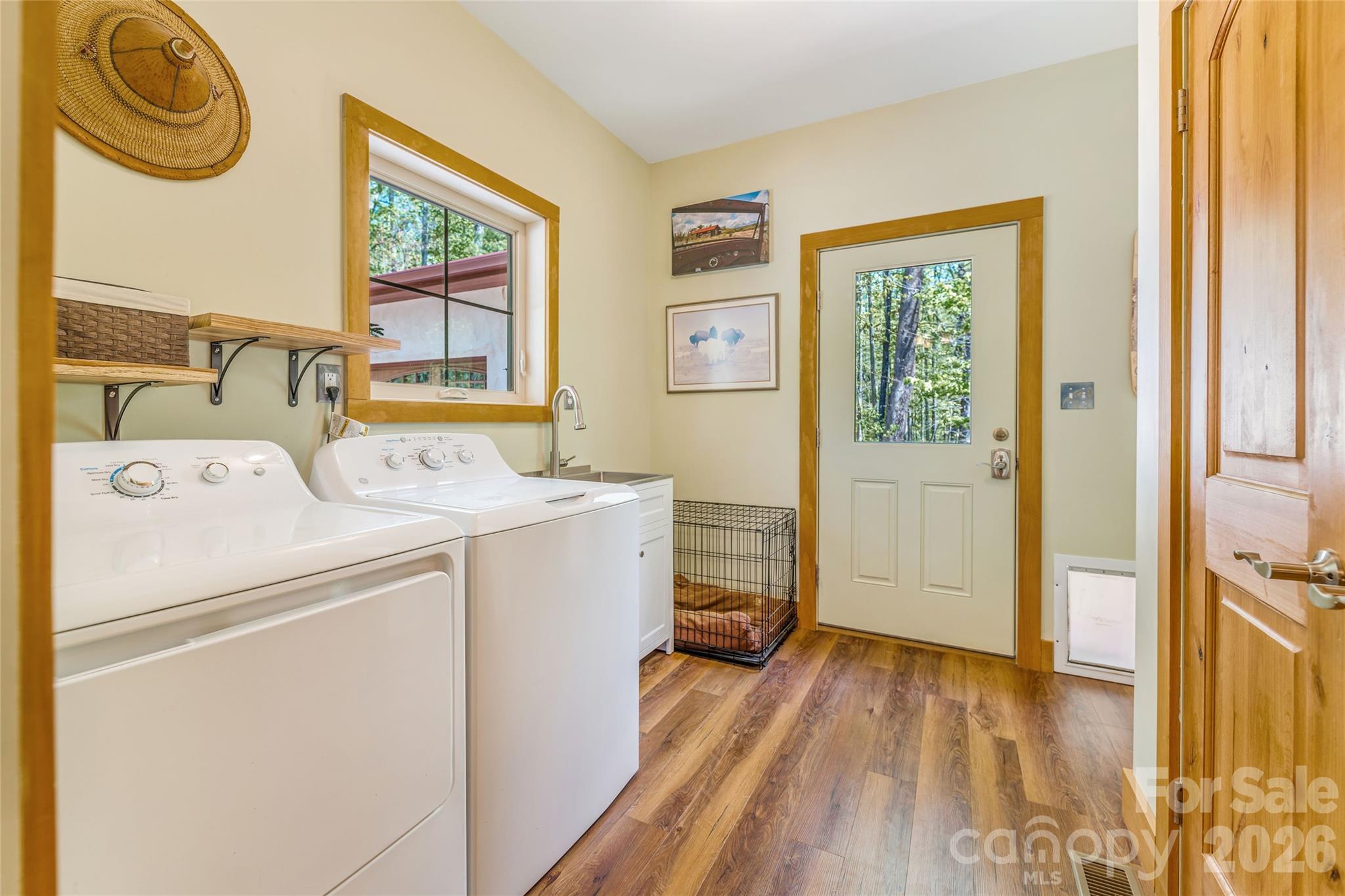 446 Amanda Drive Property Photo 8