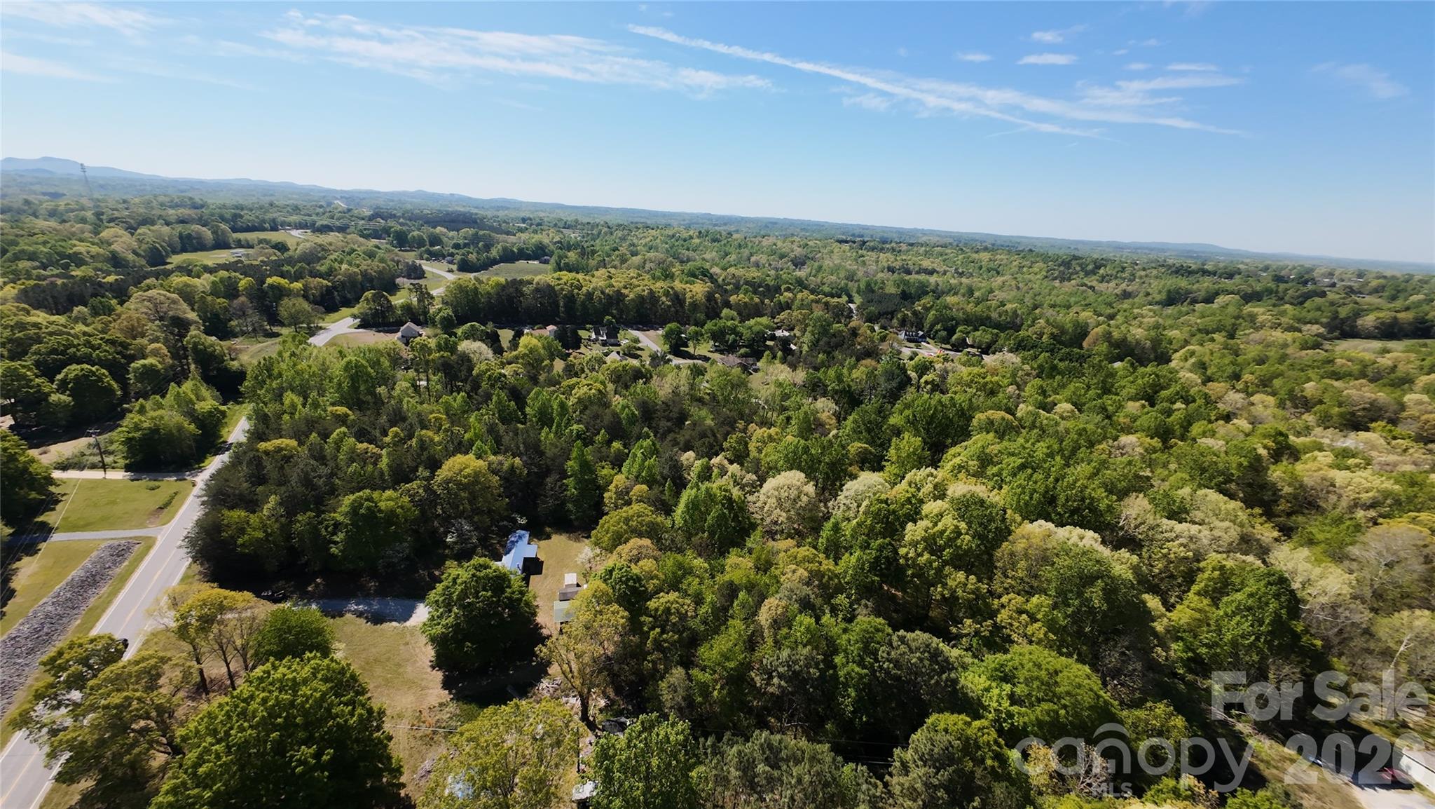 417 Stony Point Road Property Photo 4