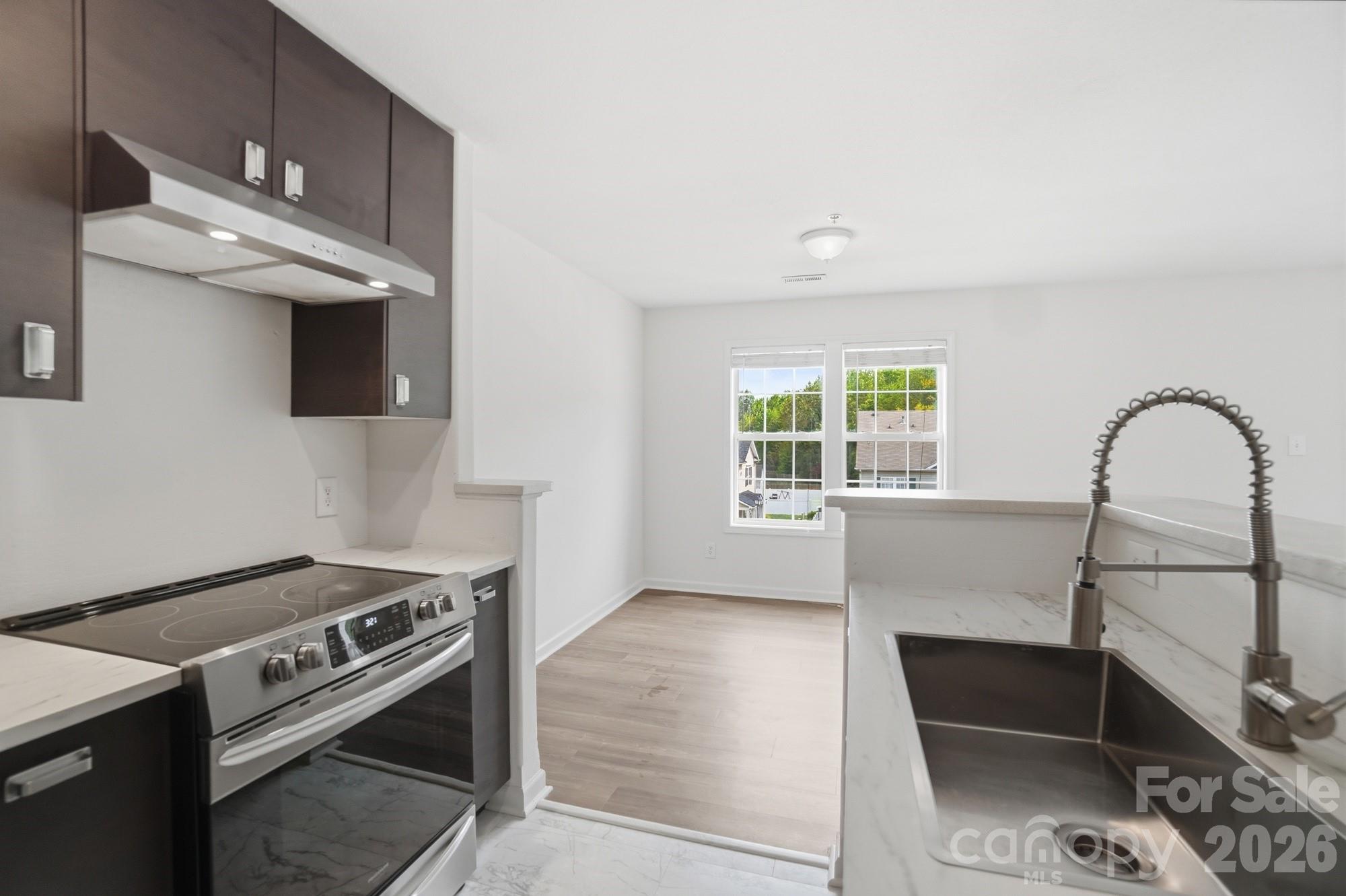 3937 Mohawk Court Property Photo 10