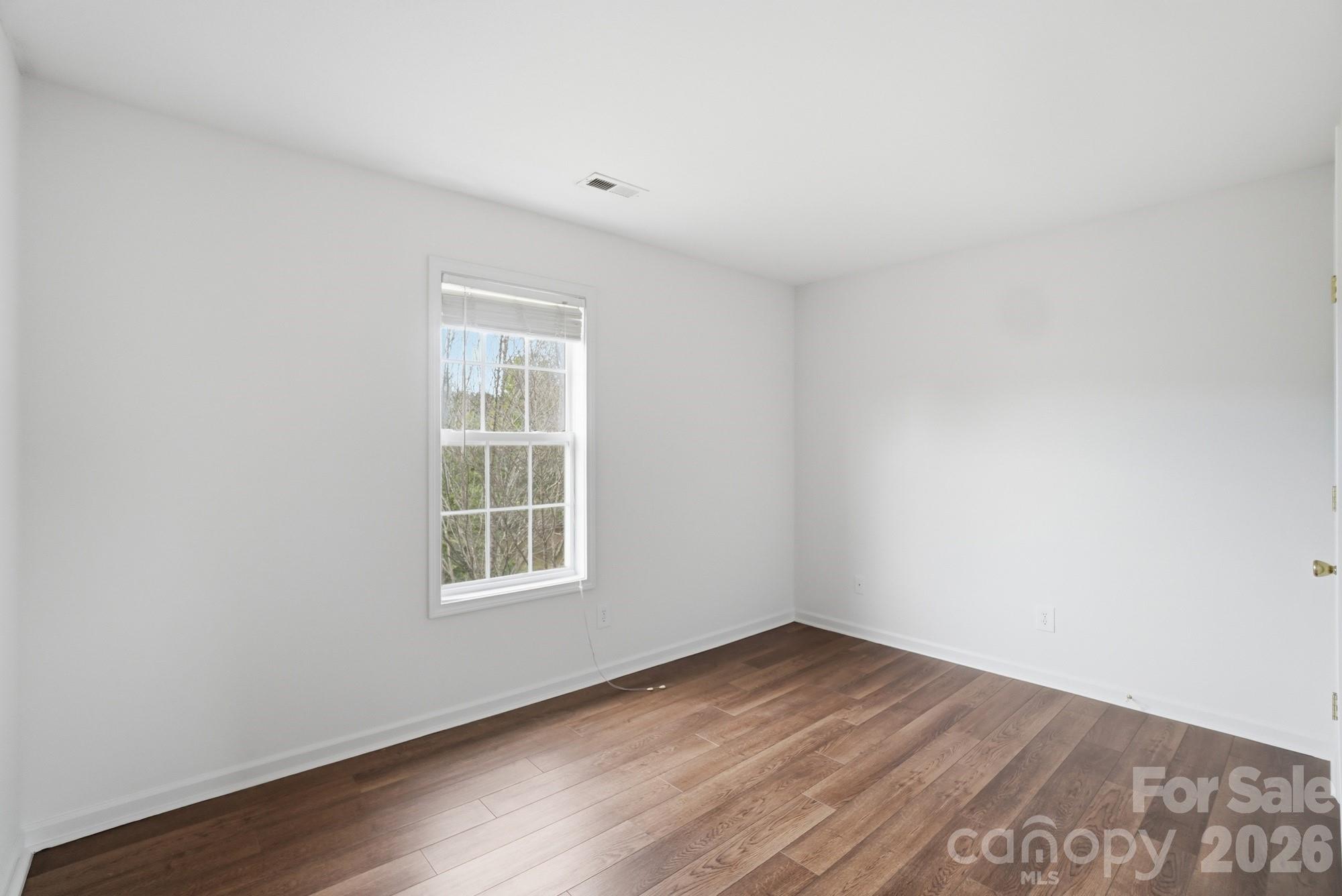 3937 Mohawk Court Property Photo 14