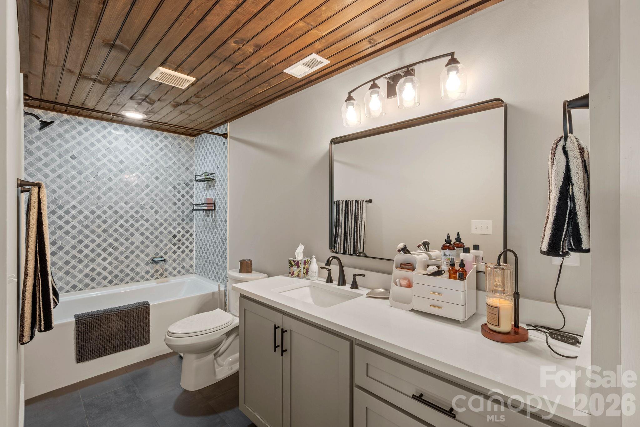 25 Briar Ridge Lane Property Photo 26