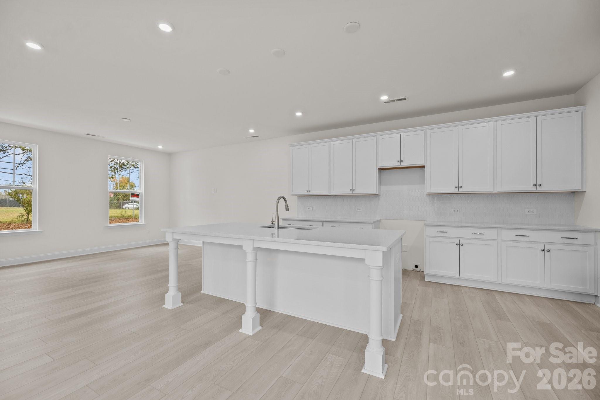 2926 Clyde Drive Property Photo 11