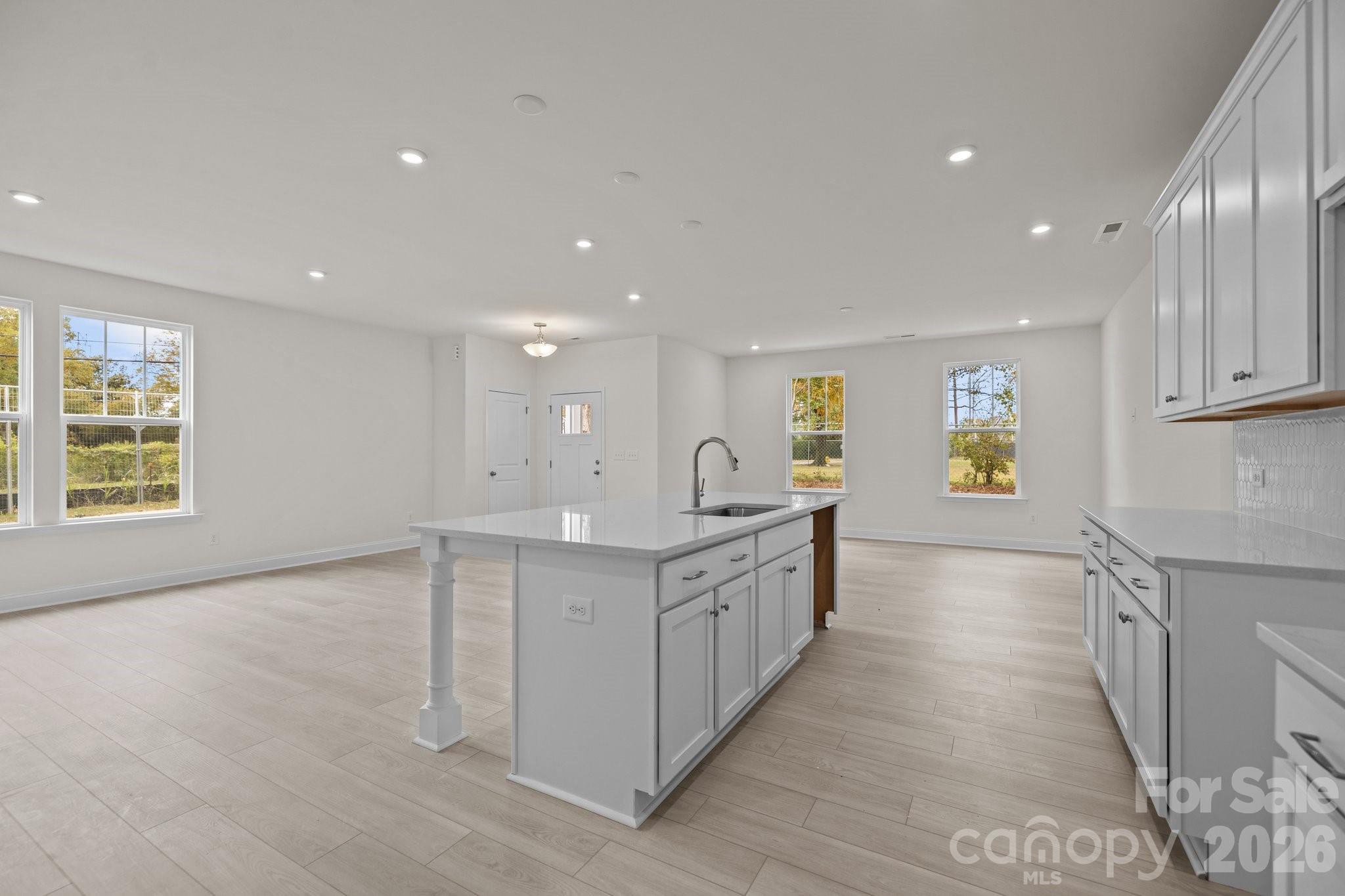 2926 Clyde Drive Property Photo 12