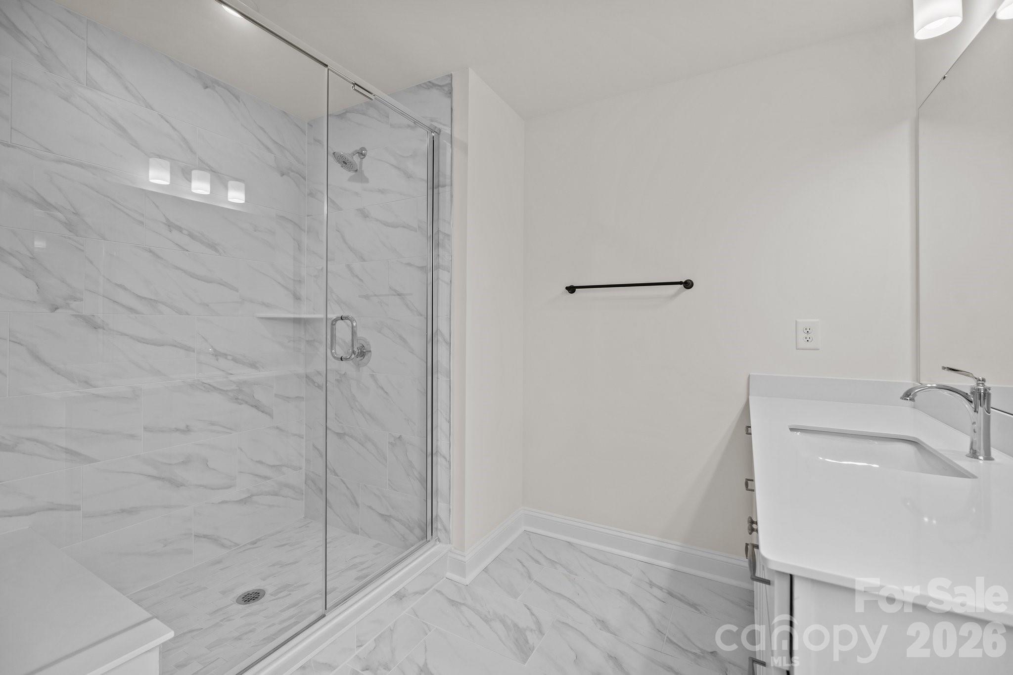 2926 Clyde Drive Property Photo 24