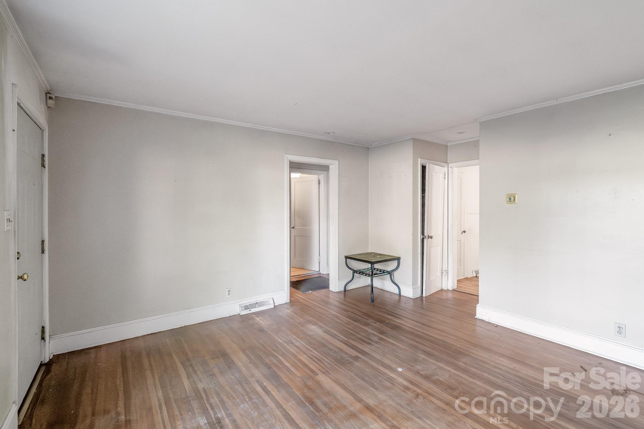 4430 W Tyvola Road Property Photo 9