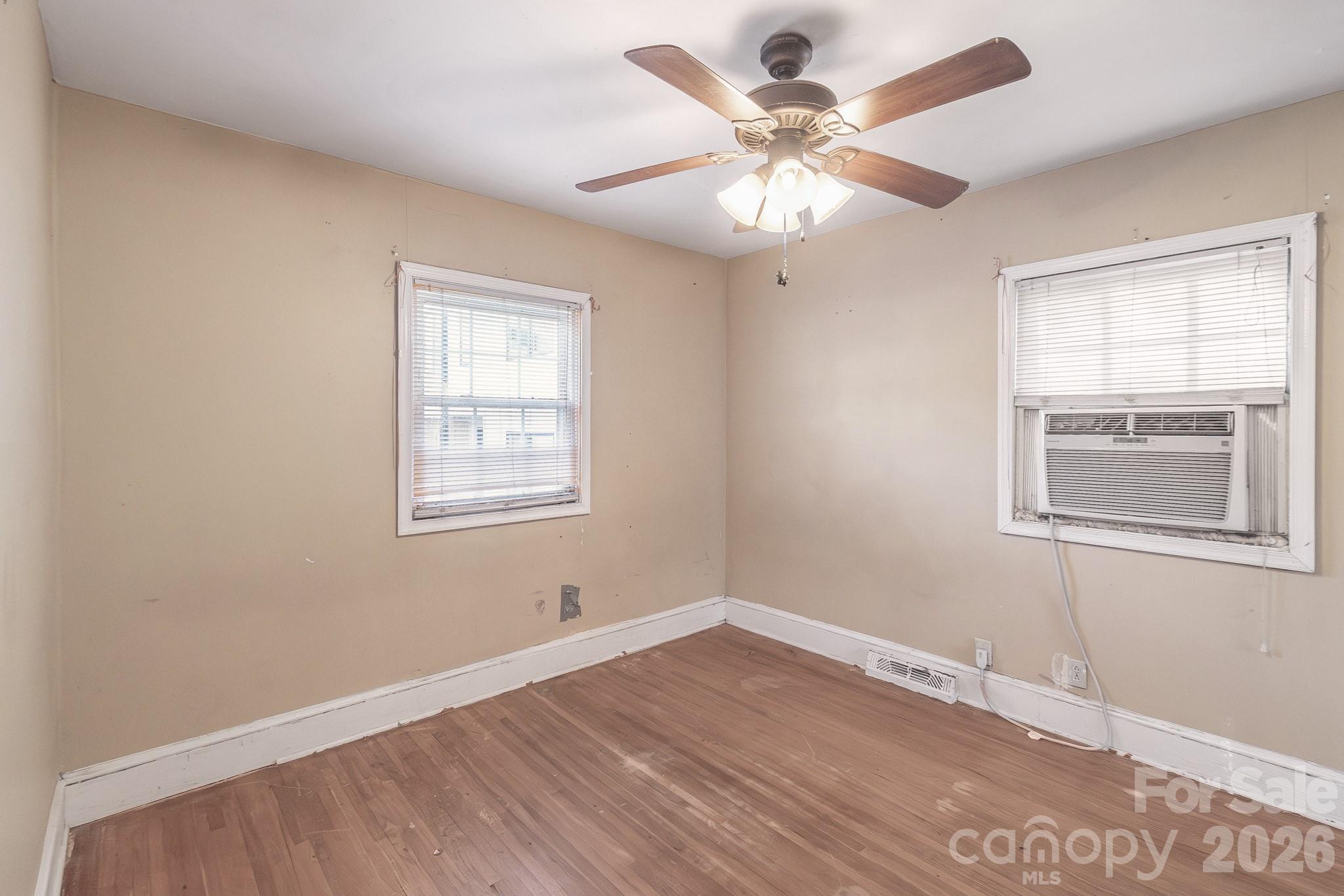 4430 W Tyvola Road Property Photo 22