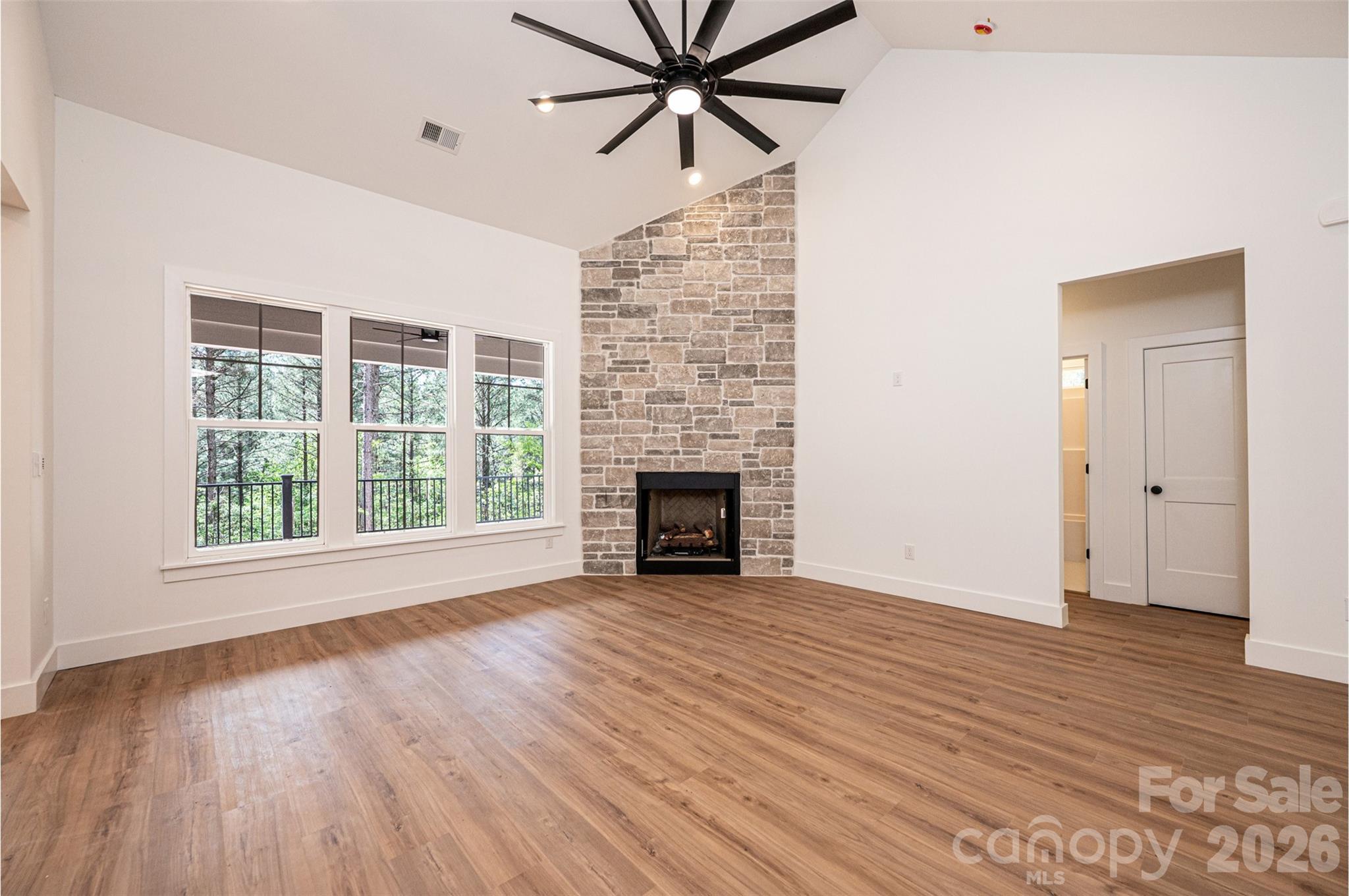2157 Anchor Lane Property Photo 14