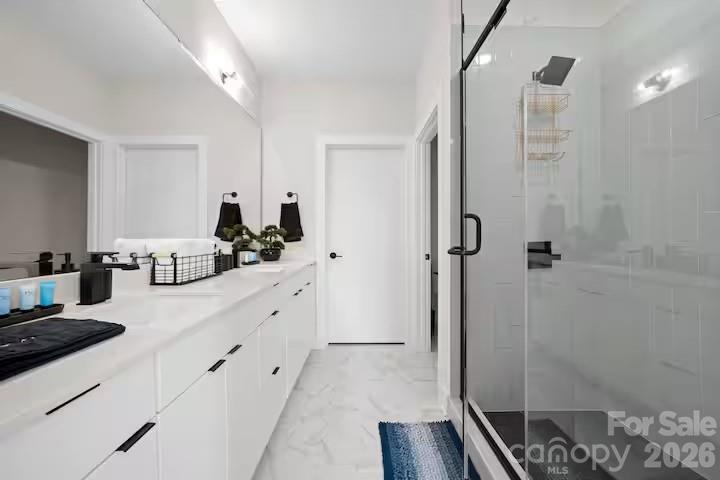 223 Freeland Lane Property Photo 17