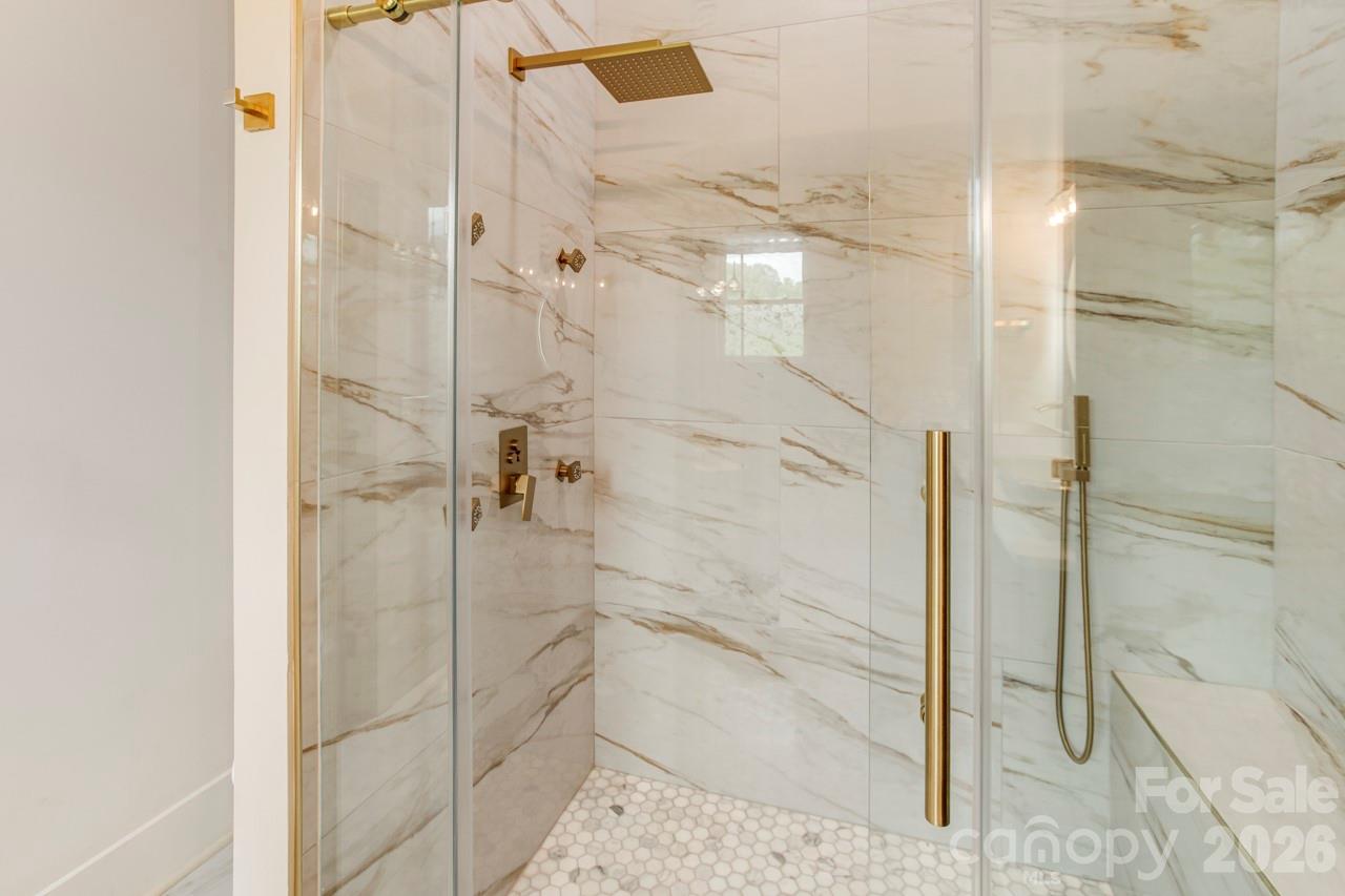 90 Summitt Street Property Photo 28