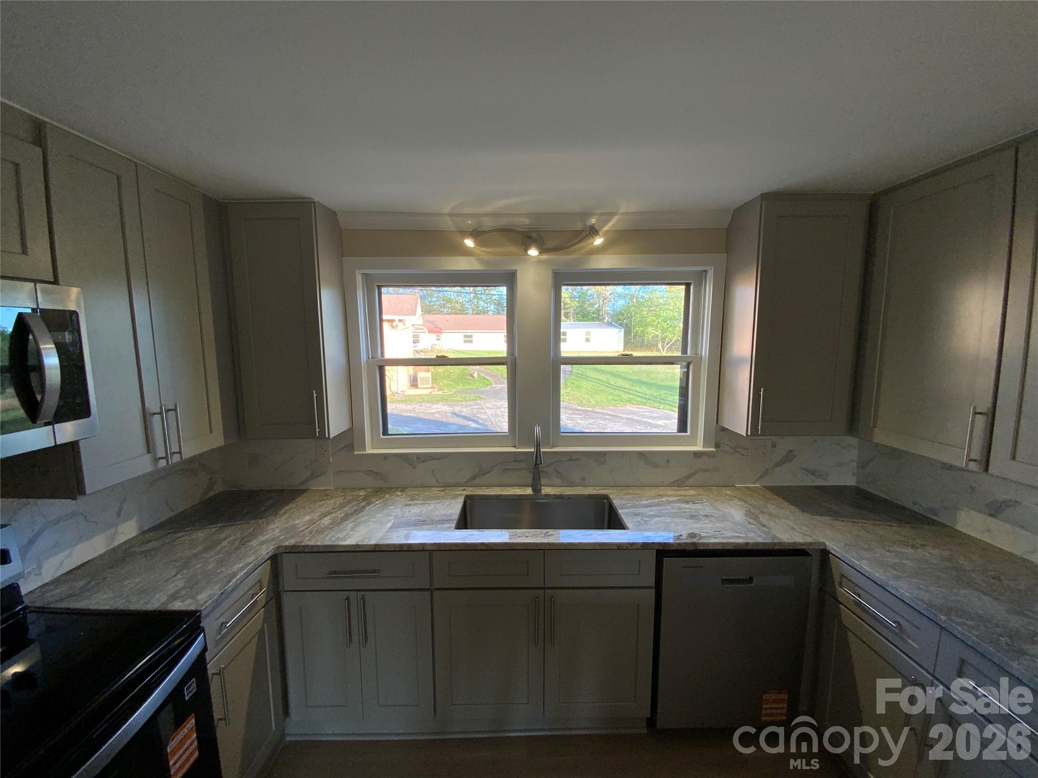 310 Horn Bottom Road Property Photo 7