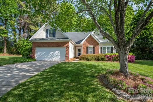 1614 Iverness Court