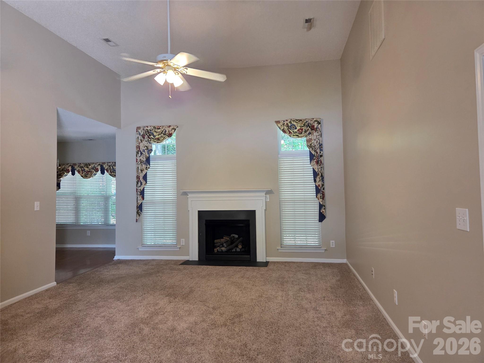 1614 Iverness Court Property Photo 4