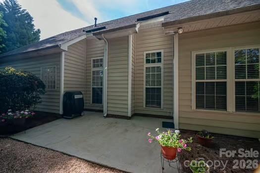 1614 Iverness Court Property Photo 27