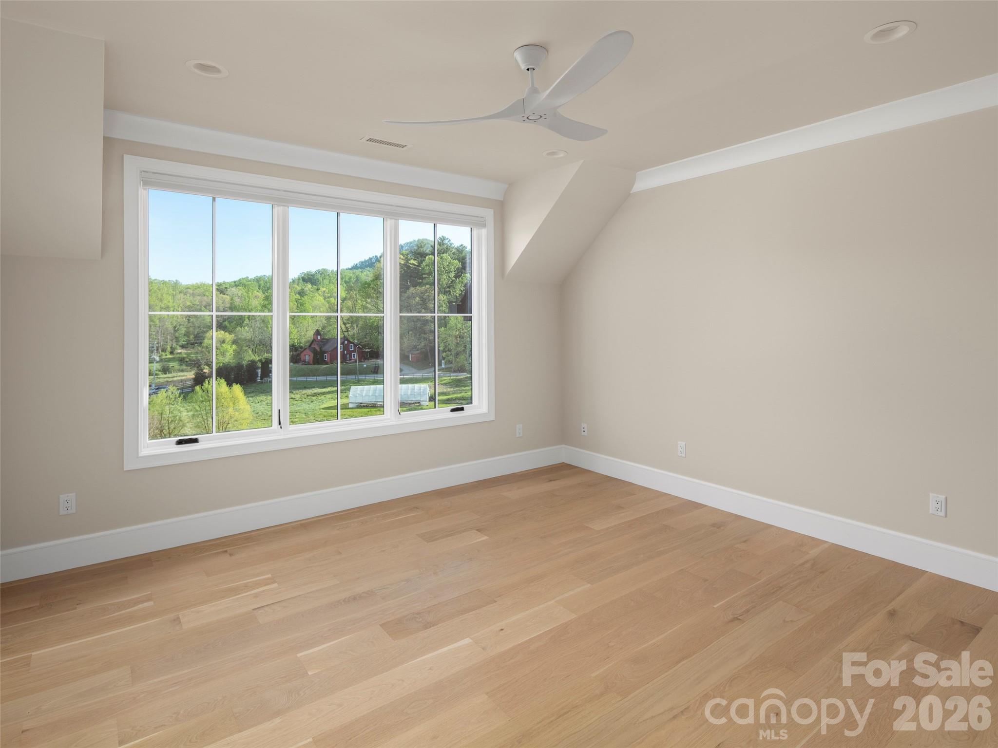 6 Walnut Valley Parkway Property Photo 36