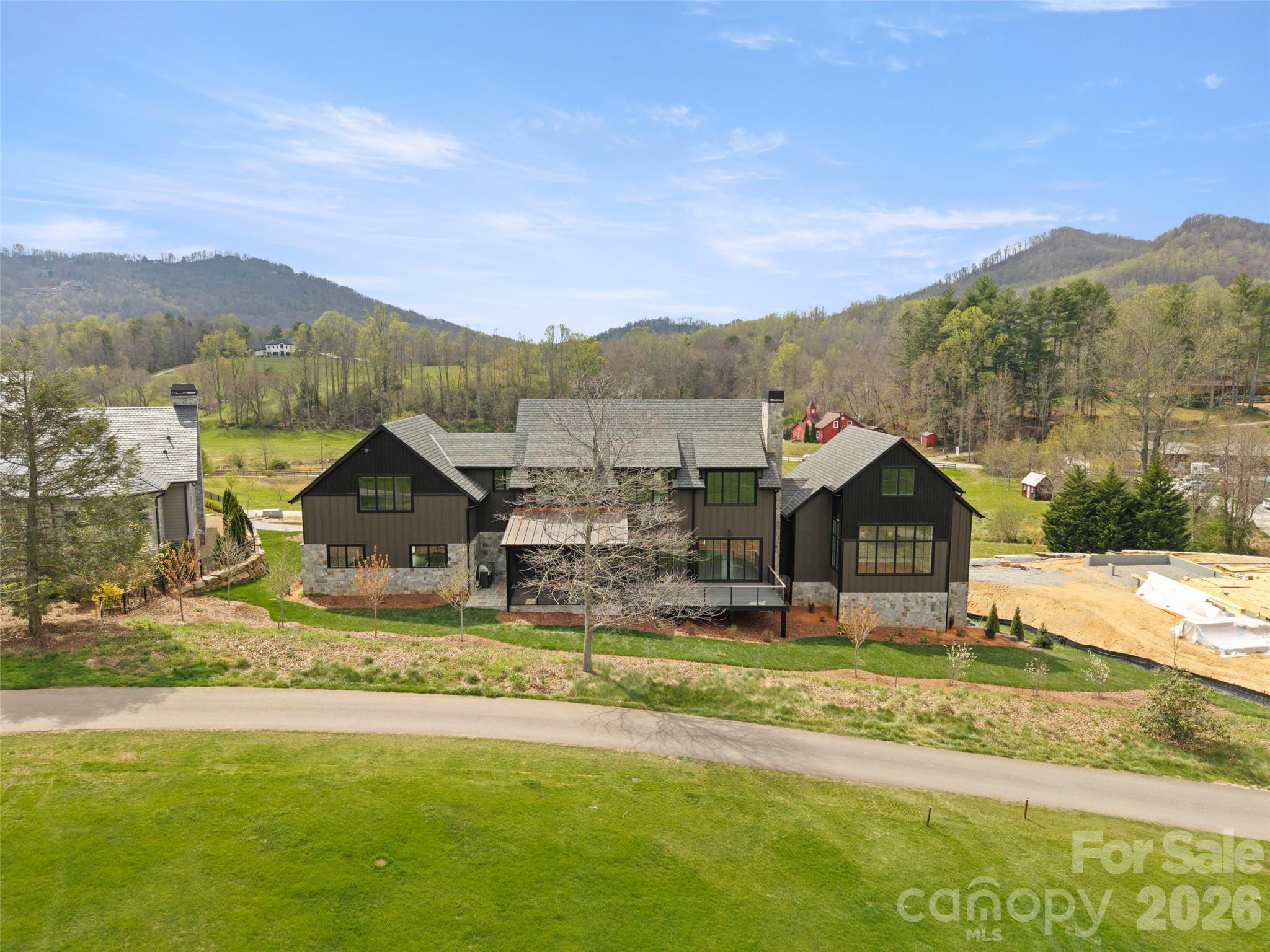 6 Walnut Valley Parkway Property Photo 40