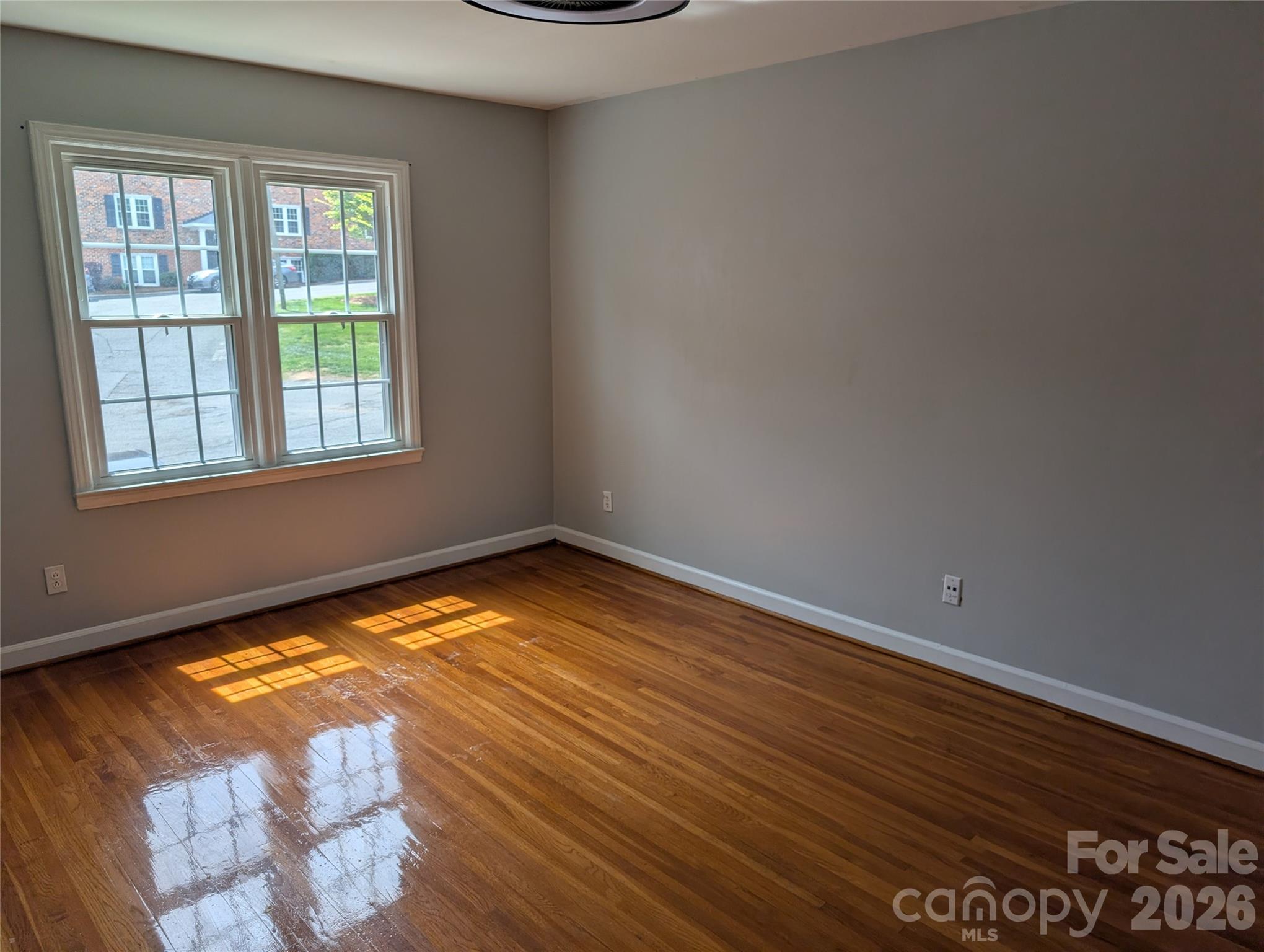 916 Mcalway Road D Property Photo 4