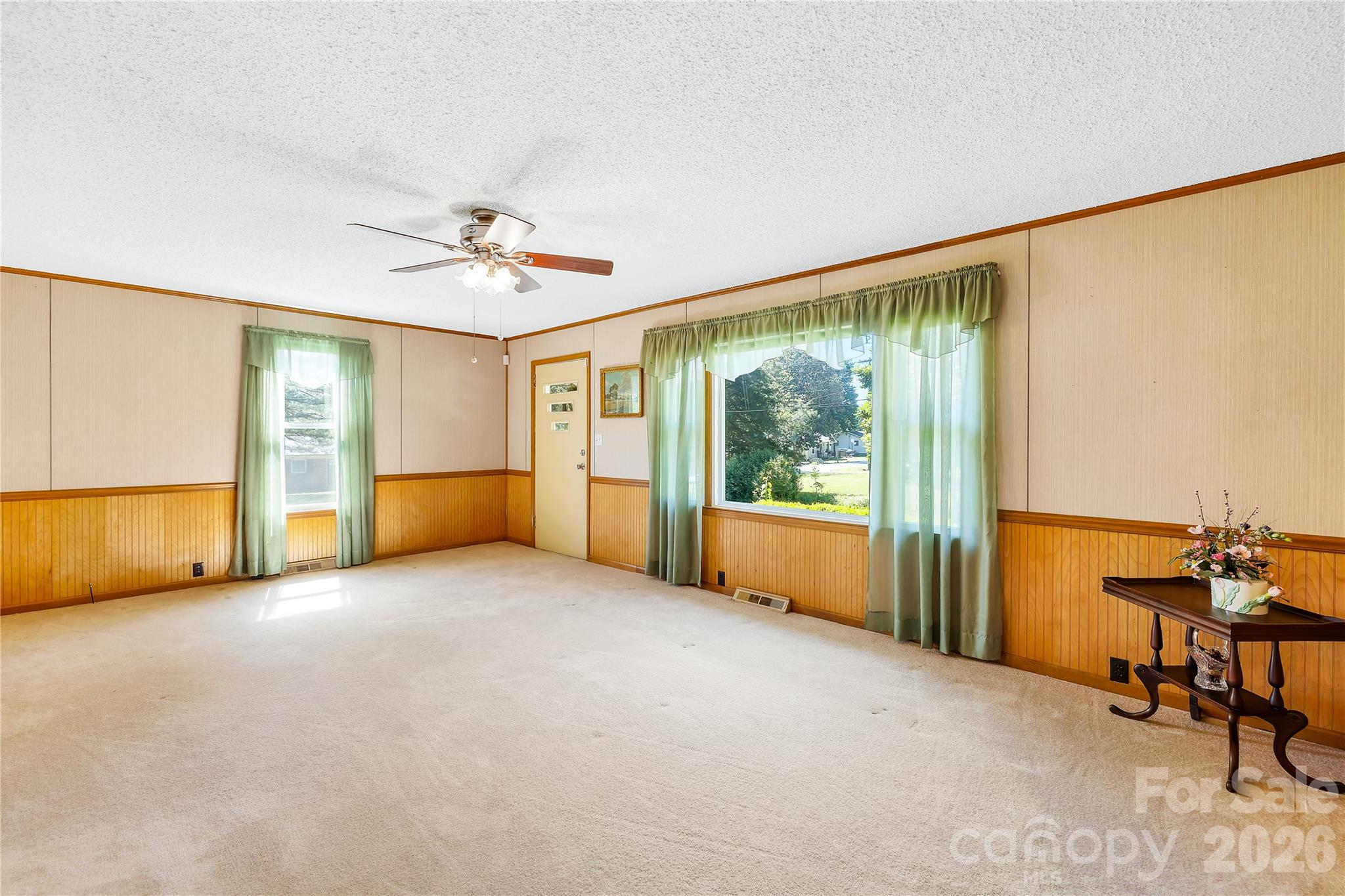 213 Ledford Drive Property Photo 8