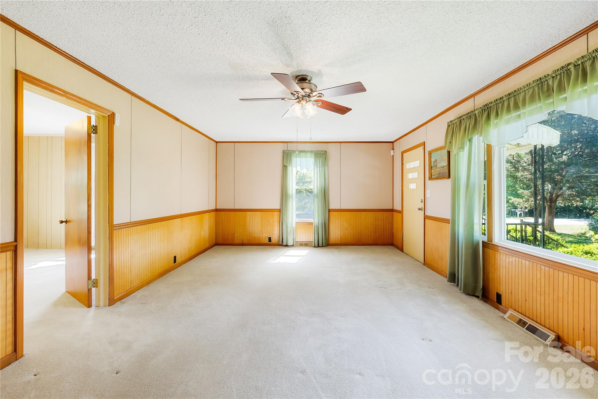 213 Ledford Drive Property Photo 10