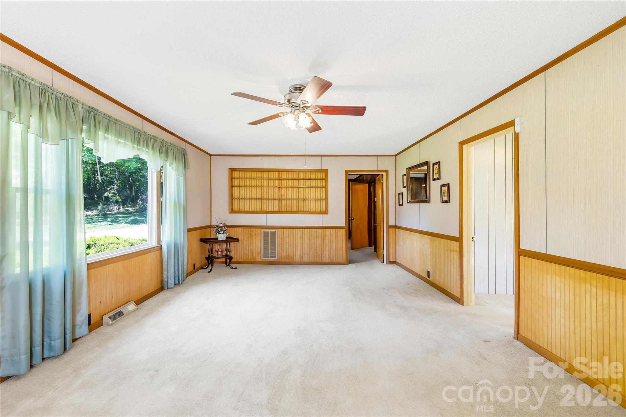 213 Ledford Drive Property Photo 11