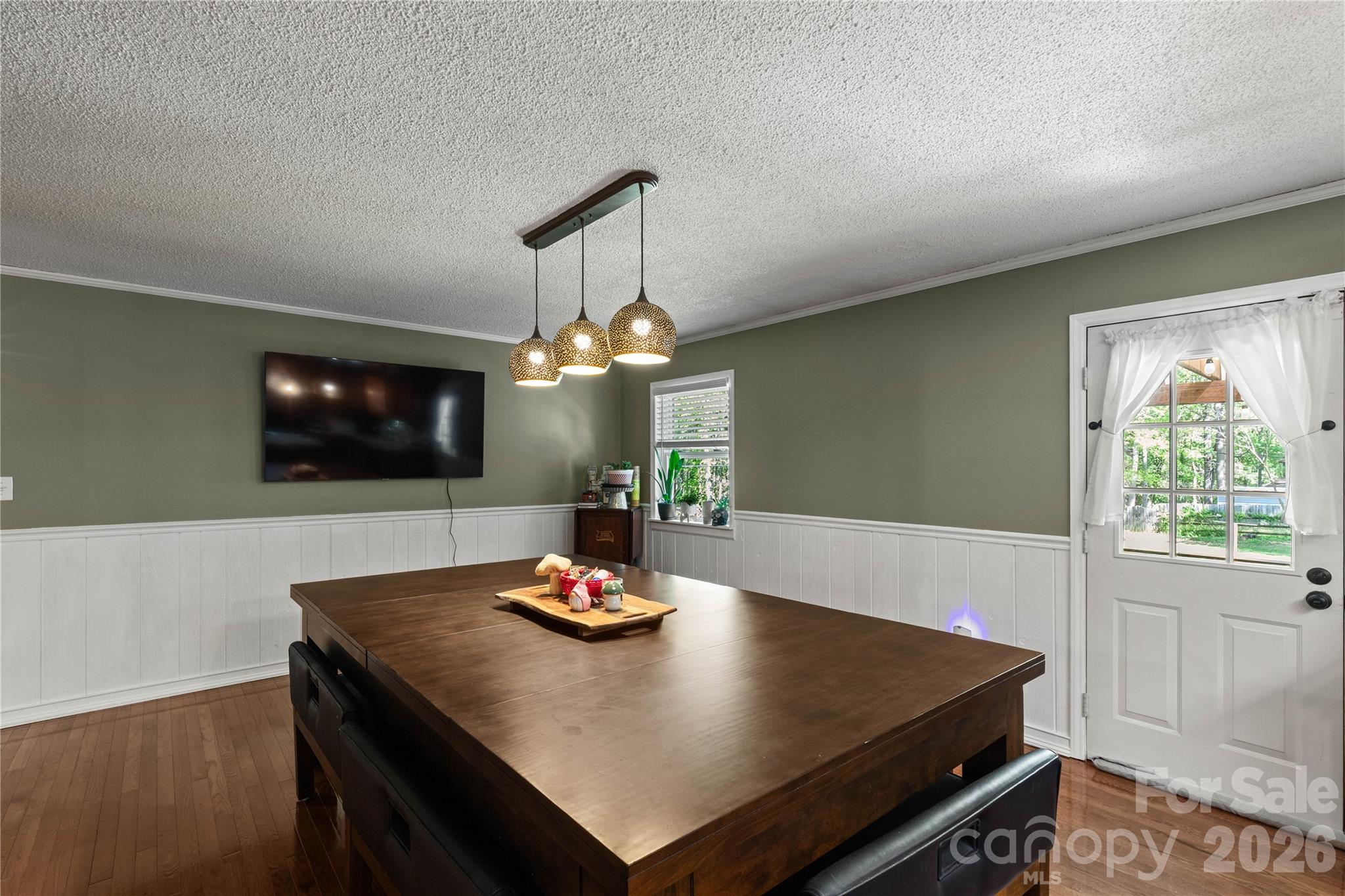 4668 Windfield Court Property Photo 7