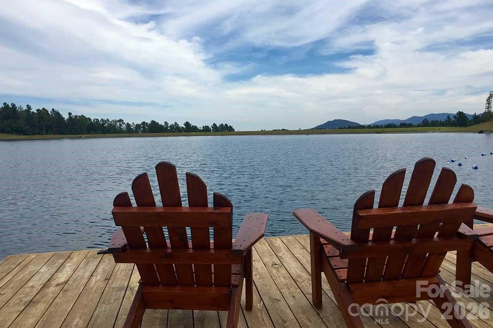 453 Grandview Peaks Drive Property Photo 33