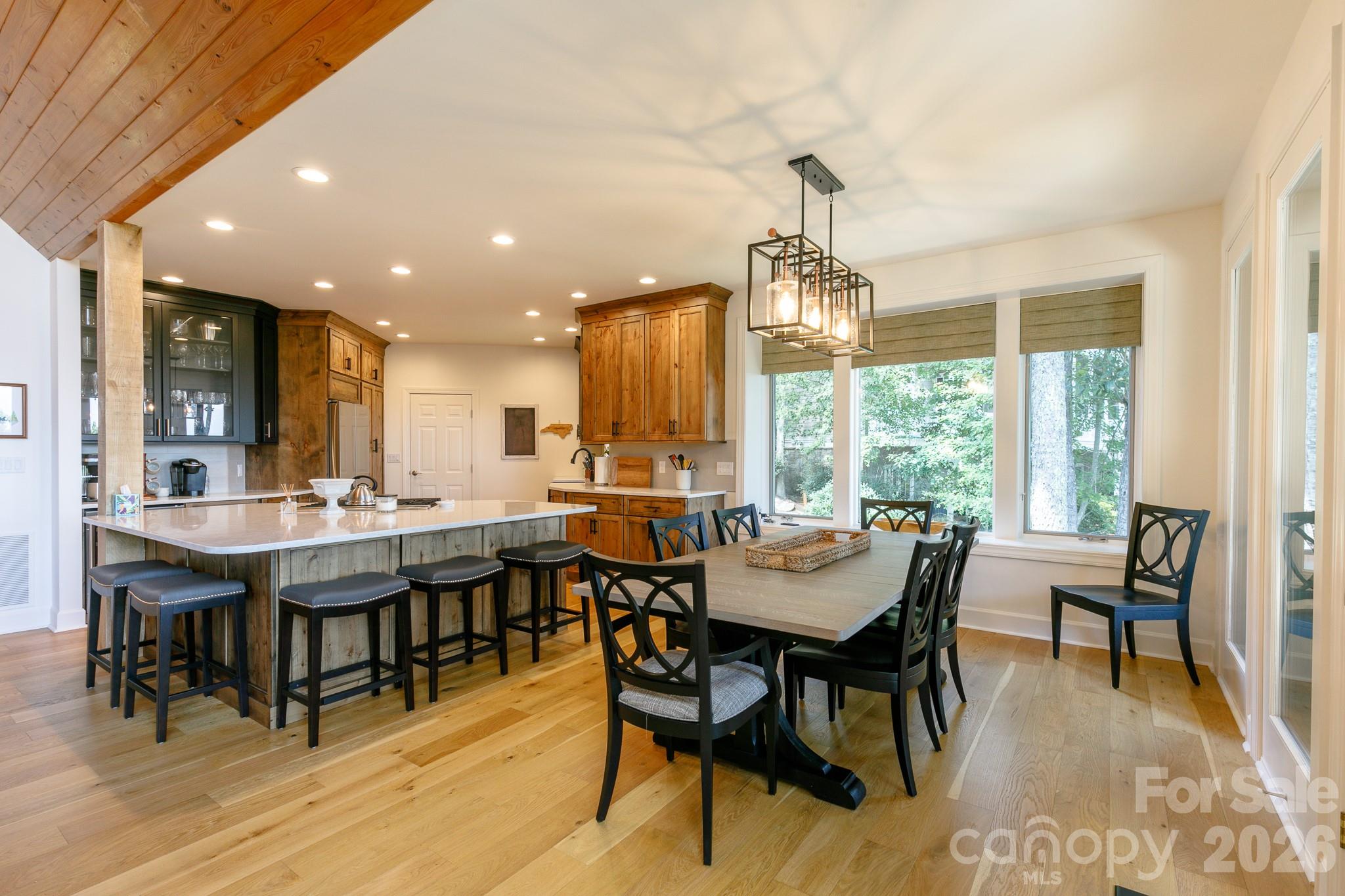 410 Springhouse Drive Property Photo 16