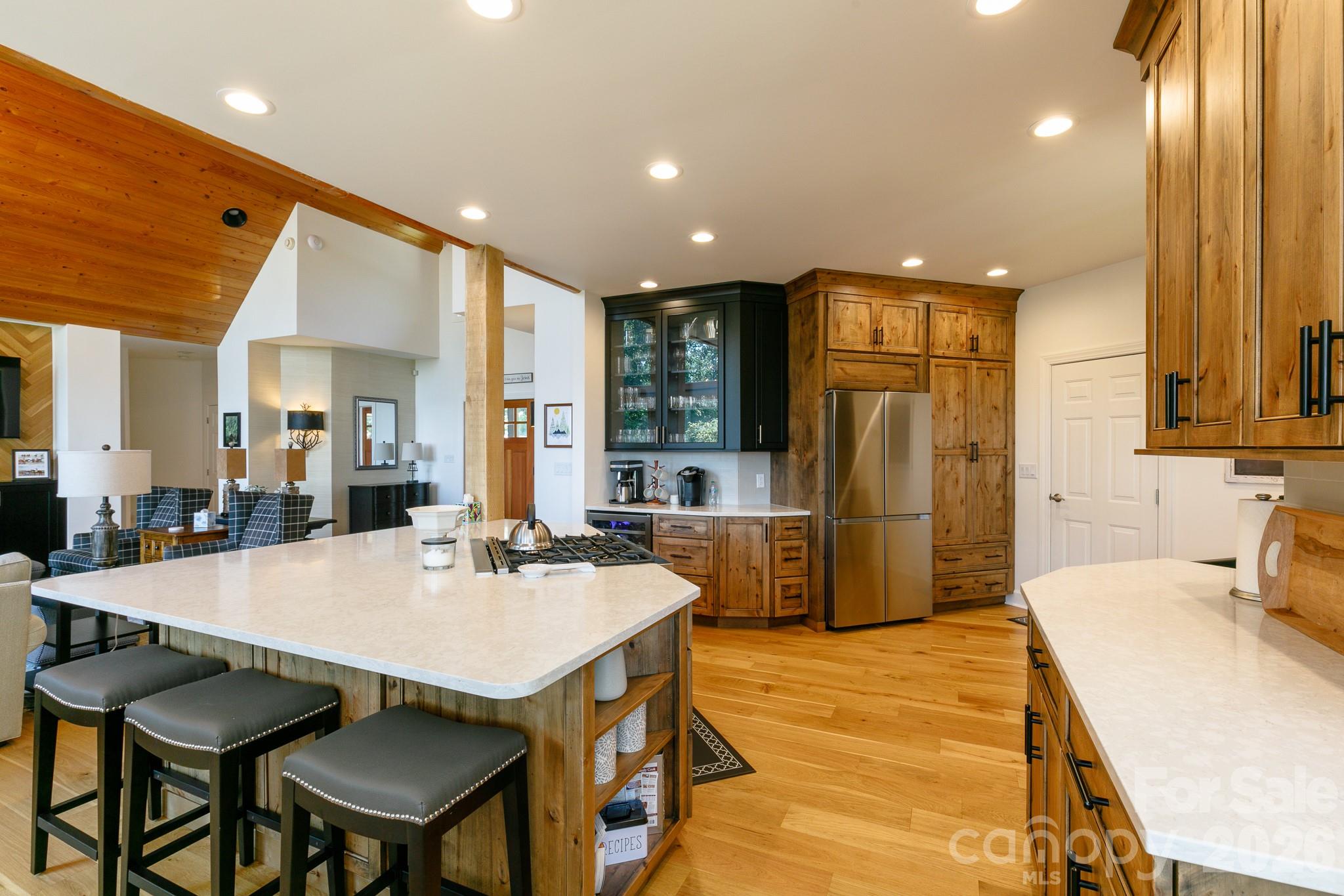 410 Springhouse Drive Property Photo 18