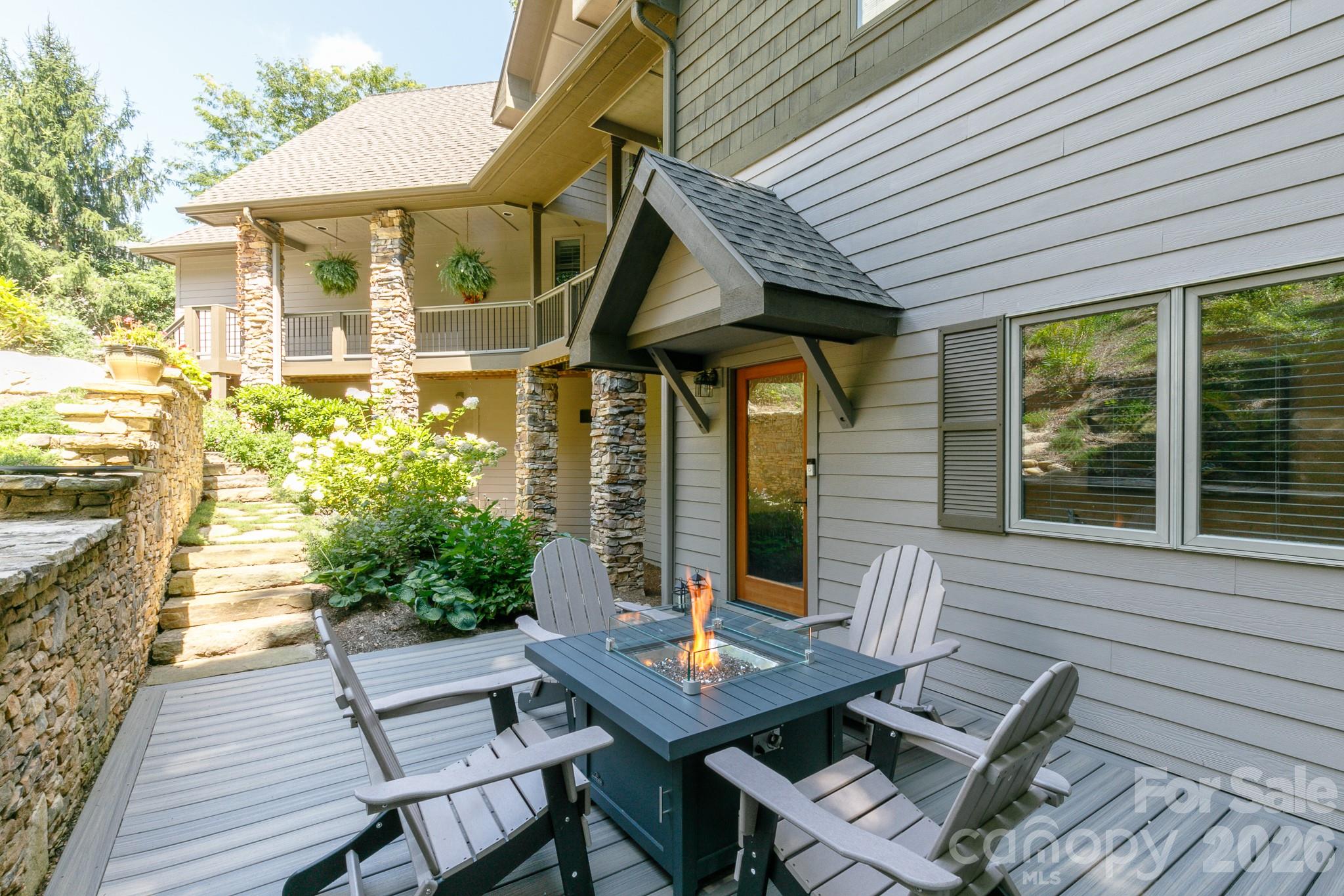 410 Springhouse Drive Property Photo 40
