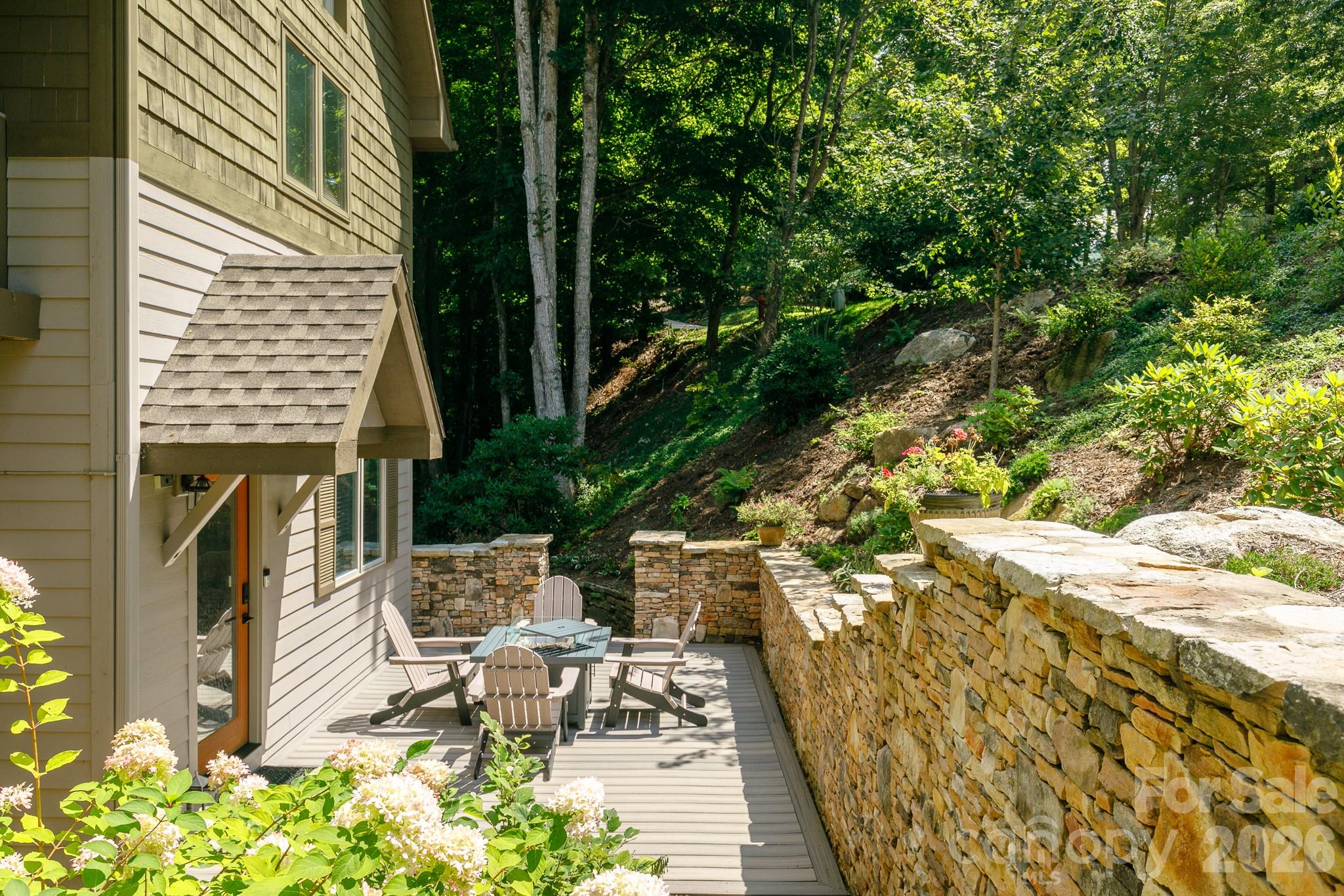 410 Springhouse Drive Property Photo 42