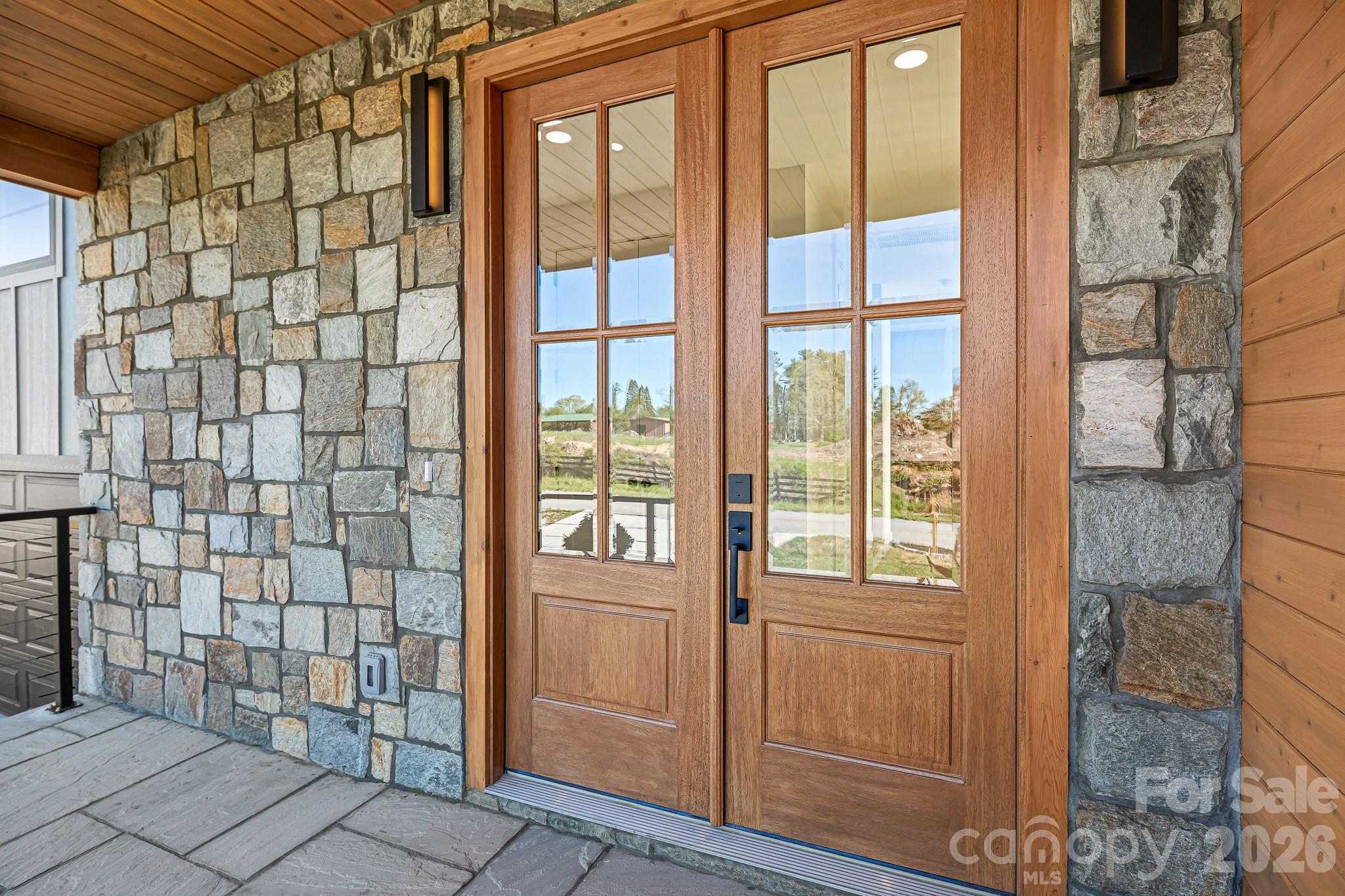 742 New Hope Road Property Photo 10