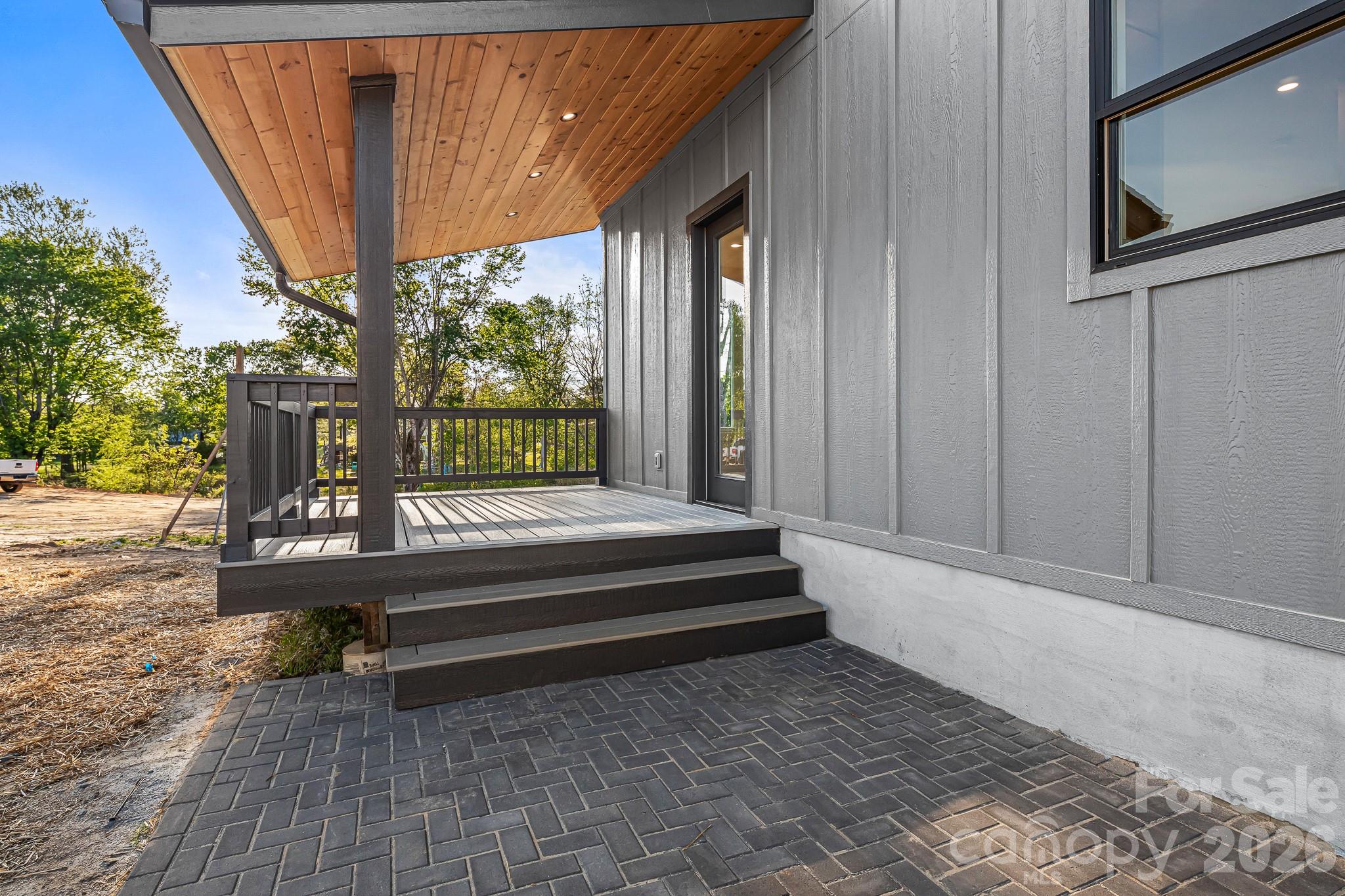 742 New Hope Road Property Photo 37