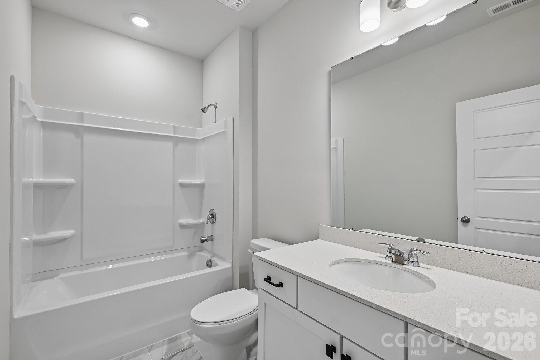 534 Tates Trail 22 Property Photo 8