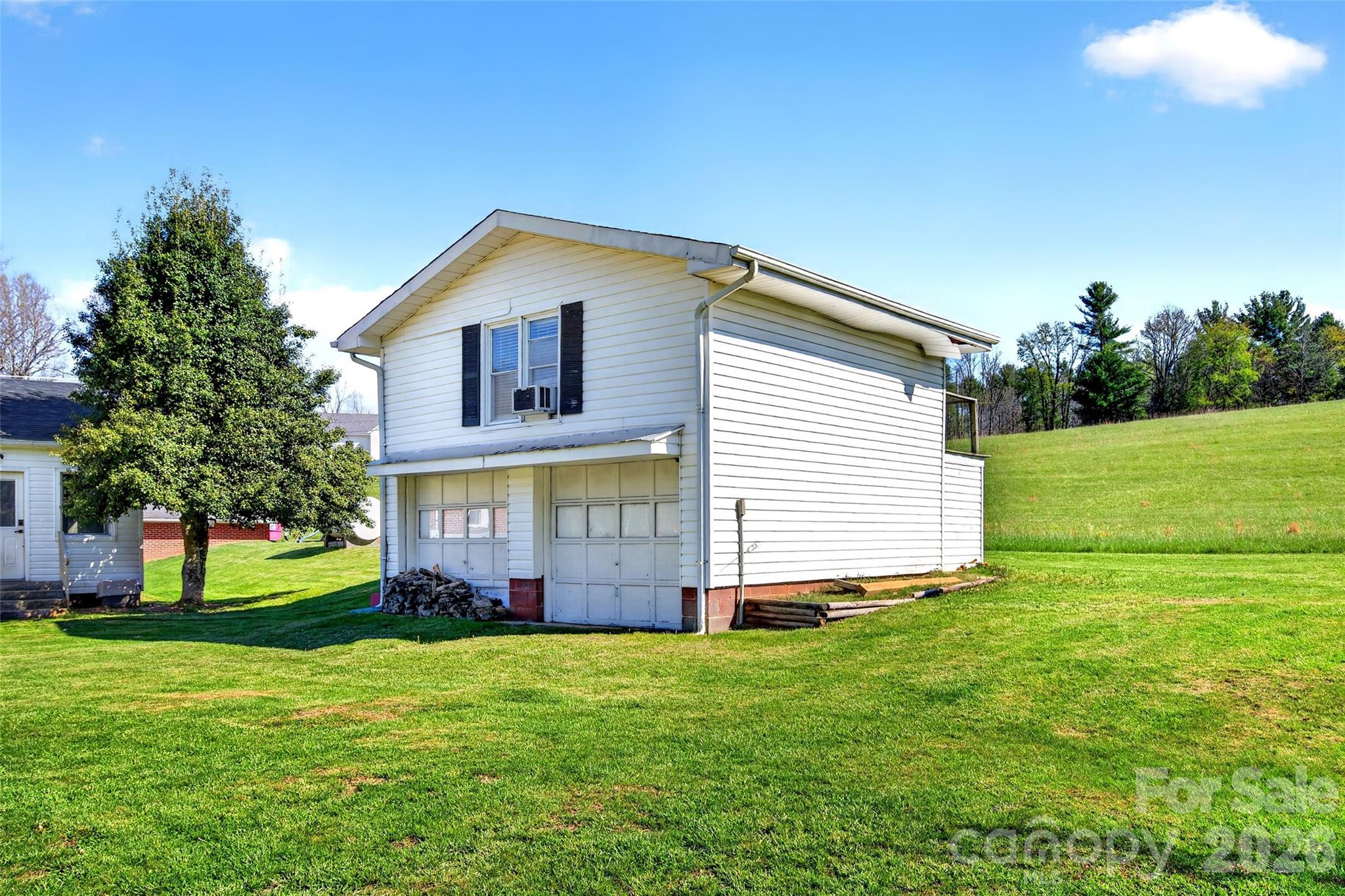 1511 White Oak Road Property Photo 28