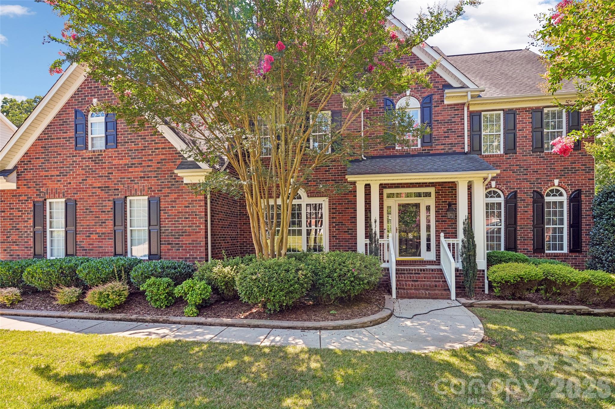 10826 Persimmon Creek Drive Property Photo 1